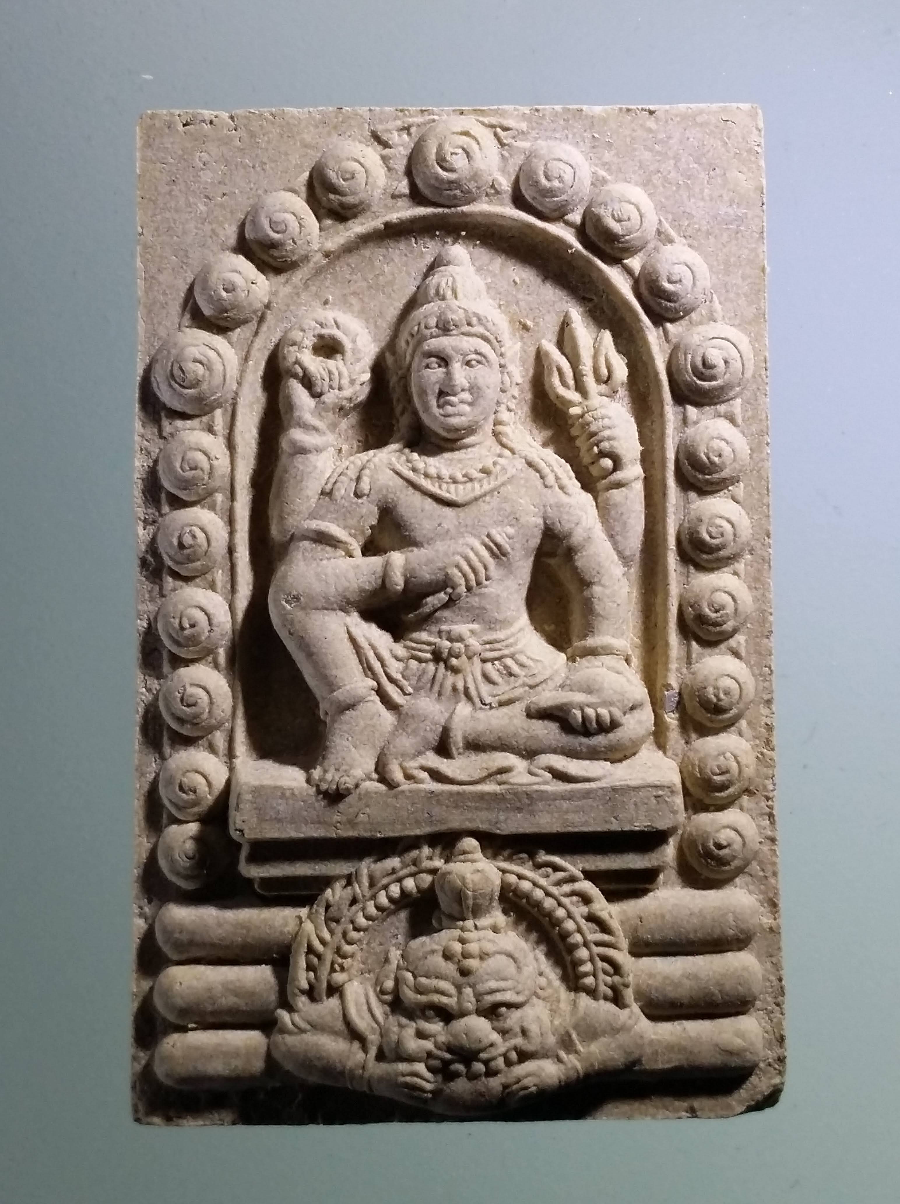 รหัสสินค้า จตุคามรามเทพ 492 พระเทวราชโพธิสัตว์จตุคามรามเทพ หลังพระแม่ธรณีบีบมวยผม รุ่น สิริมงคล ปี 49