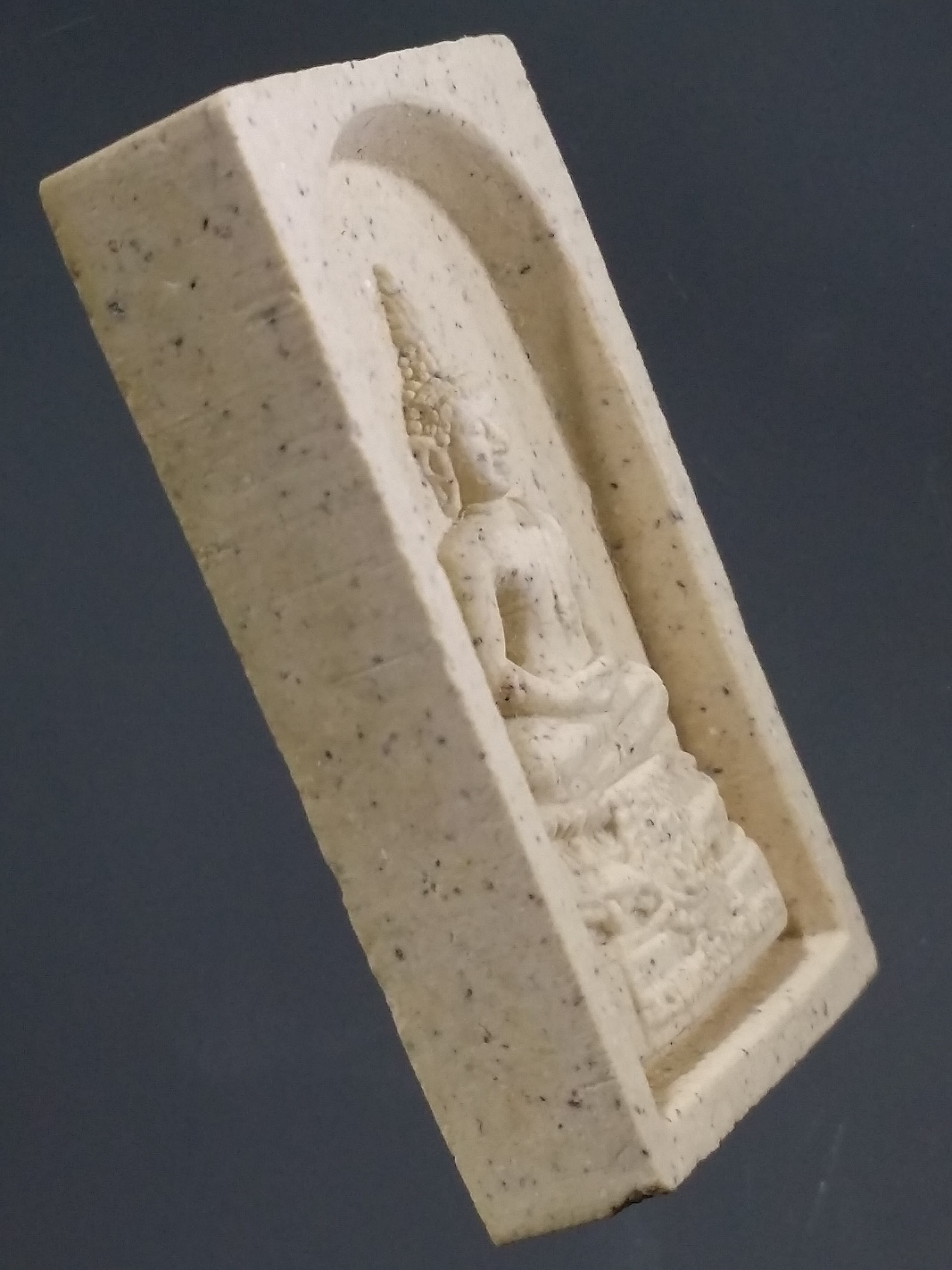 รหัสสินค้า พระมีกล่อง 512 พระพุทธนิรโรคันตราย หลังภปร กระทรวงสาธารณสุข จัดสร้างปี 2543