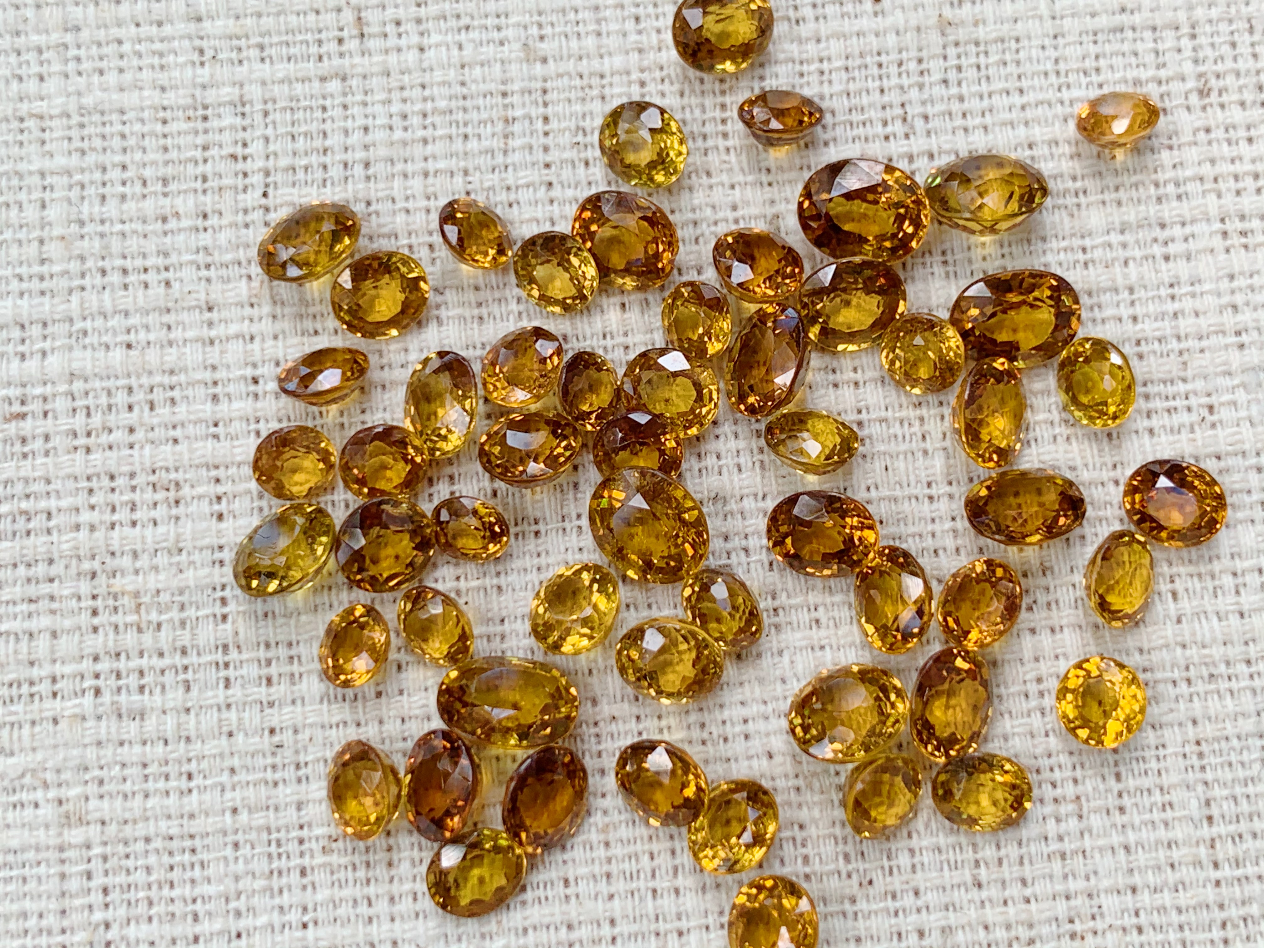 มาลีการ์เนต 48.10 กะรัต