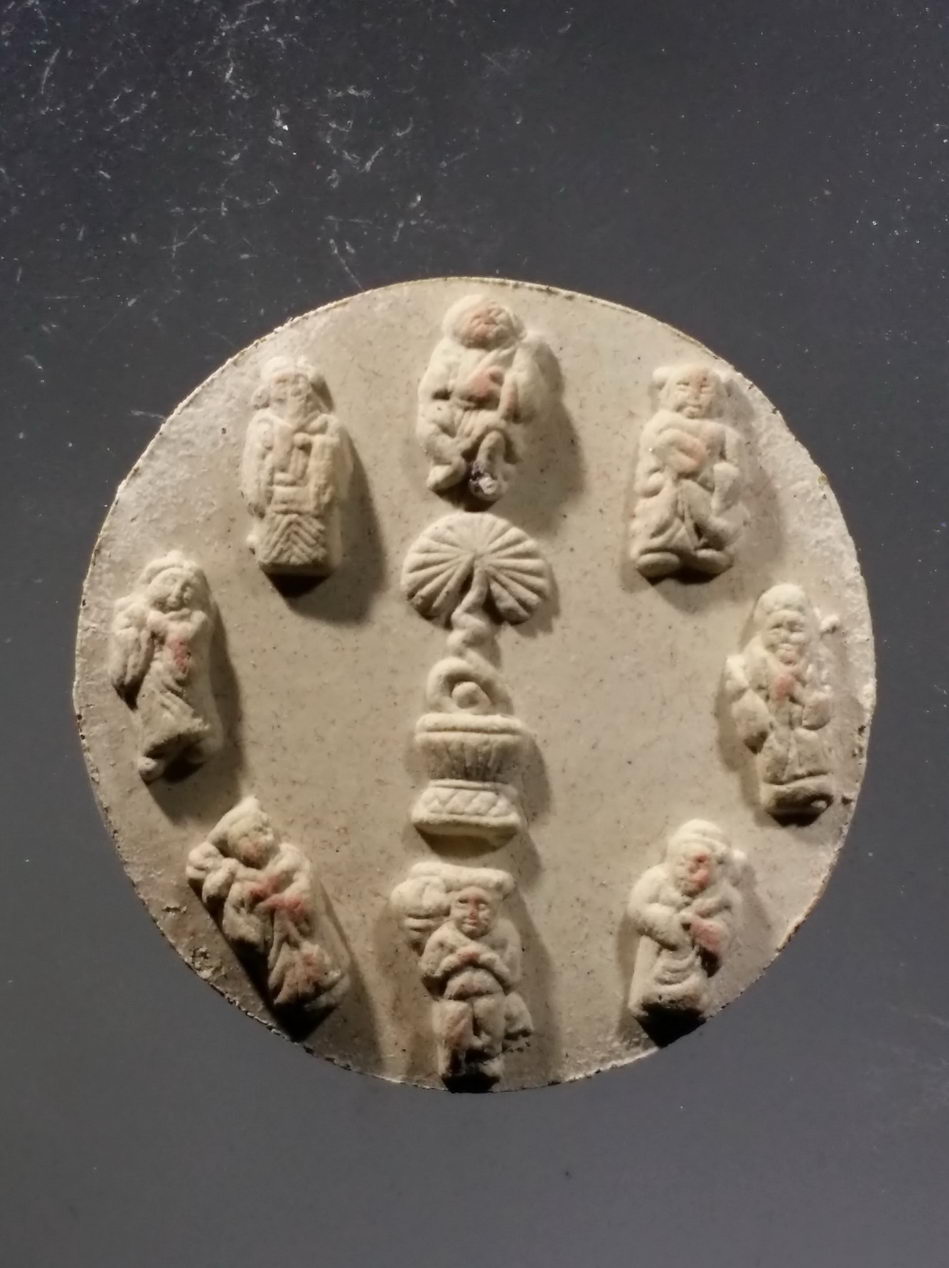 รหัสสินค้า พระมีกล่อง 3706 พระพุทธเจ้ามหาศาสดาโลก เนื้อผงจันทร์ลอย หลังแปดเซียน รุ่นเฉลิมพระเกียรติ พุทธบารมี 2 แผ่นดิน