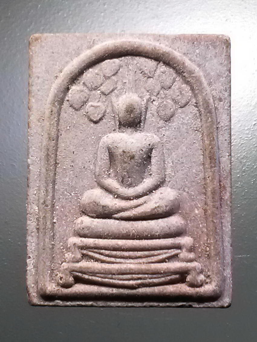 รหัสสินค้า พระไม่ทราบที่ 506 พระสมเด็จเนื้อผง พิมพ์คะแนน ปรกโพธิ์ หลังยันต์ ไม่ทราบที่ ยันต์คล้ายๆของ หลวงปู่ทิม