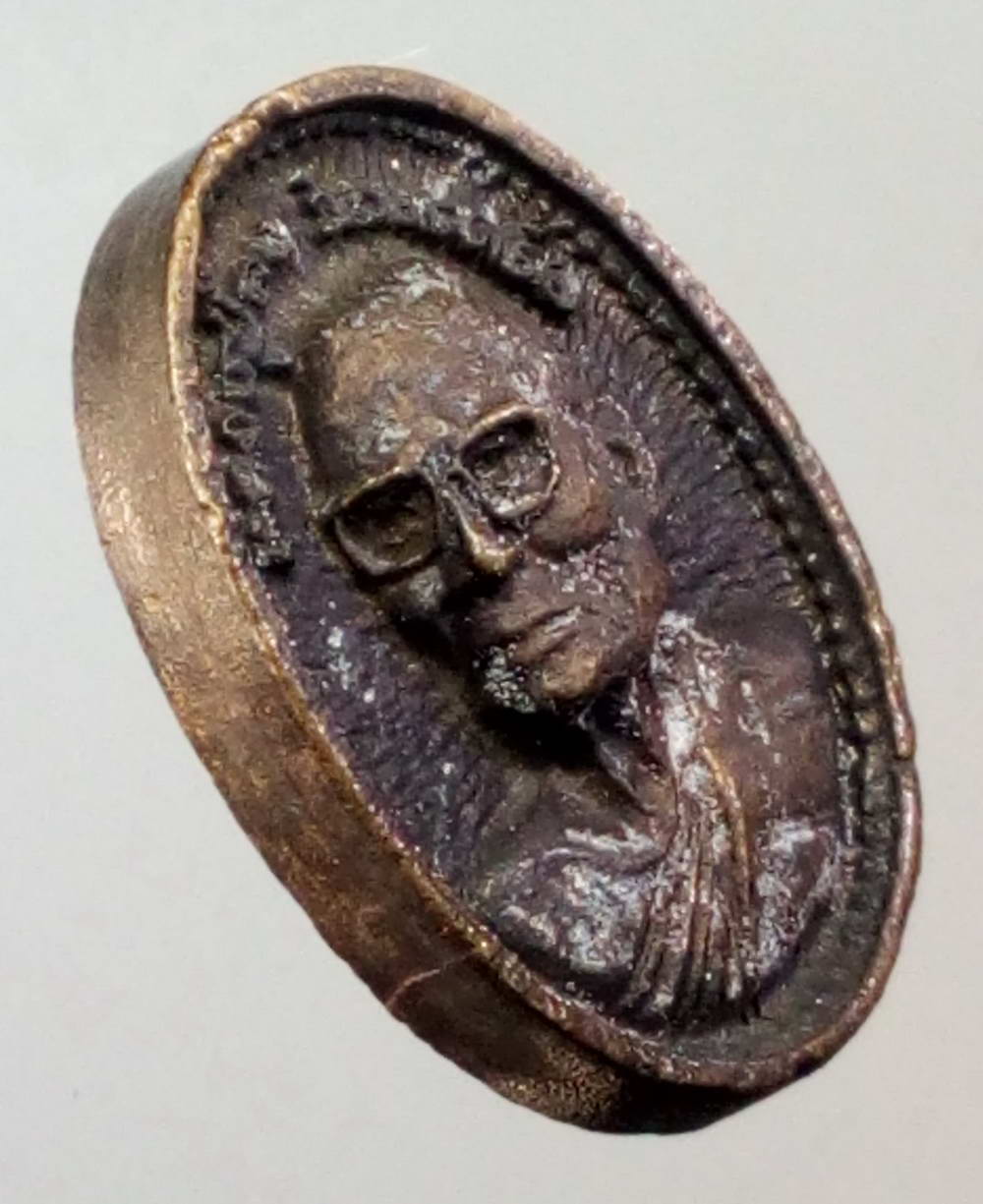 รหัสสินค้า พระมีกล่อง 167 เหรียญหล่อหลังแม่นางกวัก หลวงปู่คง วัดตะคร้อ อำเภอคง จังหวัดนครราชสีมา