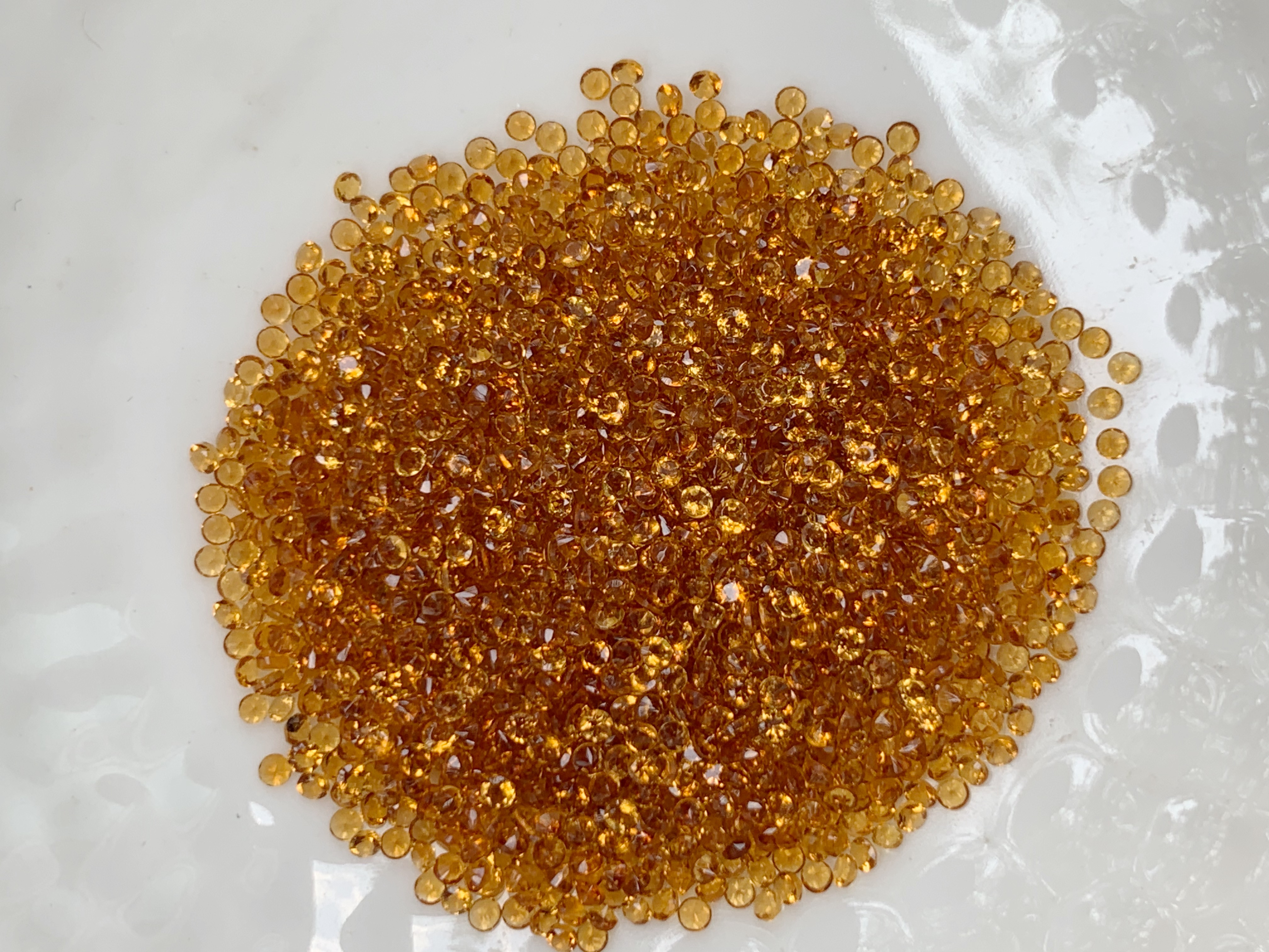 Citrine ซิทรินเข้มกลม 1.25 มม. 5 กะรัต