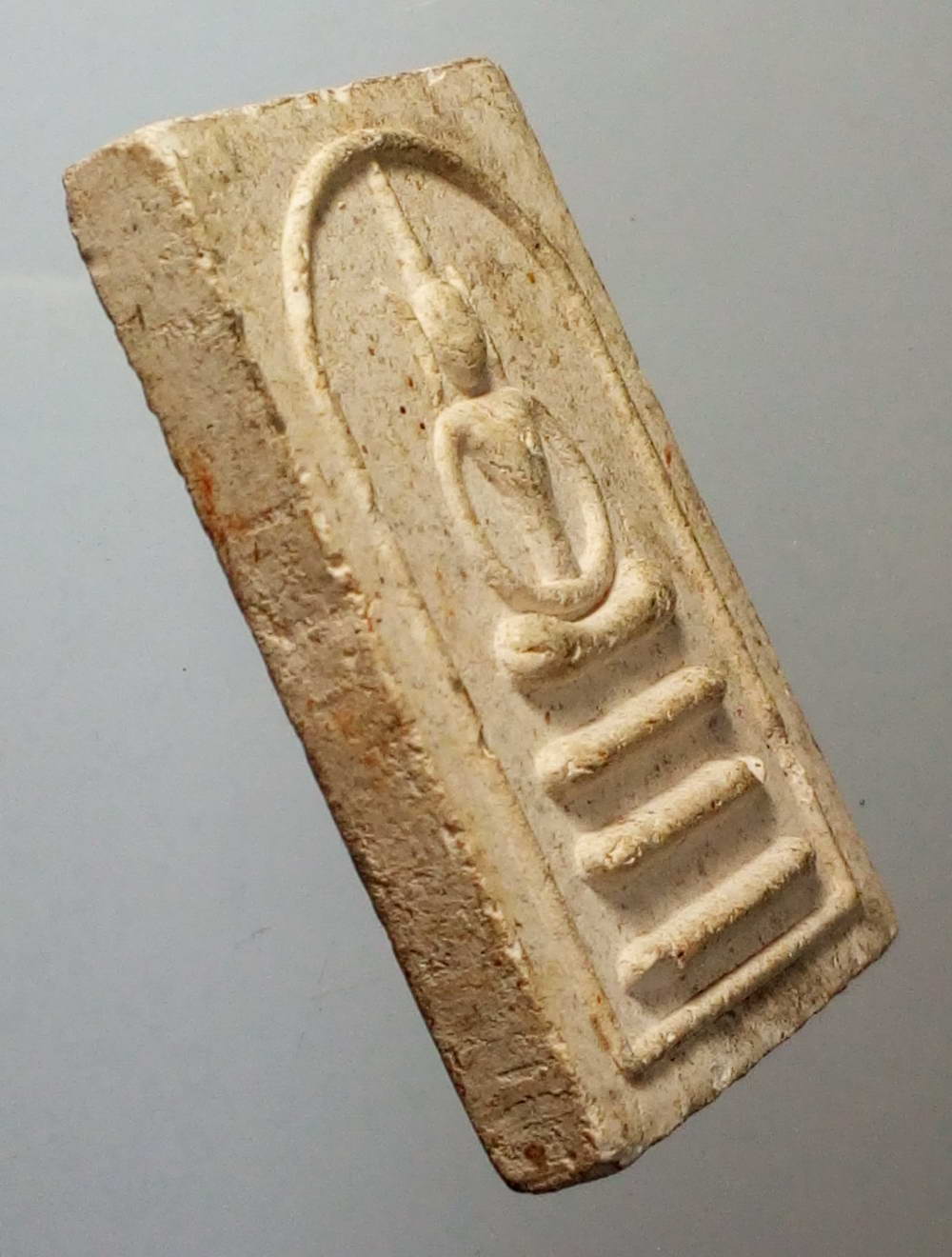 รหัสสินค้า พระสมเด็จ วัดต่างๆ 427 พระสมเด็จเนื้อผงหลวงพ่อน้อย อินทสโร รุ่นบายศรีเศรษฐี สร้างปี 2538