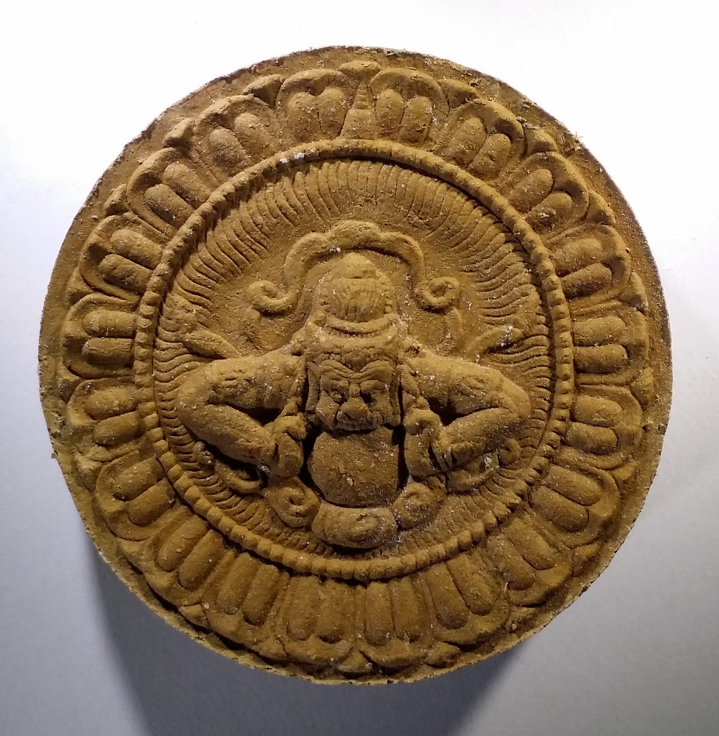 รหัสสินค้า จตุคามรามเทพ 118 จตุคามรามเทพ รุ่นมหาปาฏิหาริย์มั่งมีทรัพย์ เนื้อผงธูป ขนาด 5.6 cm พระรายการนี้ให้เช่าบูชาแล้ว