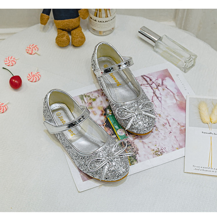 Shoe1526- พร้อมส่งจากไทย รองเท้าคัชชูเด็กเล็ก-ถึงเด็กโต ส้นแบน ติดกลิตเตอร์แน่น ใส่สบาย สวยได้ทุกงาน (ความยาววัดจากพื้นภายใน ให้ใช้ความยาวเท้า +0.5cm.แล้วแลือก)