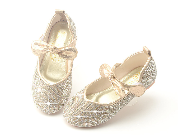 Shoe1427- รองเท้าคัชชูเด็กเล็ก รองเท้าคัชชูเด็กโต ติดเพขร โบว์ (ความยาววัดจากพื้นภายใน ให้ใช้ความยาวเท้า +0.5/เท้าอูม +1.0 cm.แล้วแลือก)
