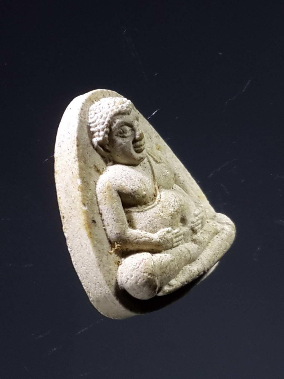 รหัสสินค้า พระไม่ทราบที่ 326 พระสังกัจจายน์เนื้อผง หลังยันต์พุทโธ มีตัวอักษรย่อ จ.จ.ไม่ทราบที่