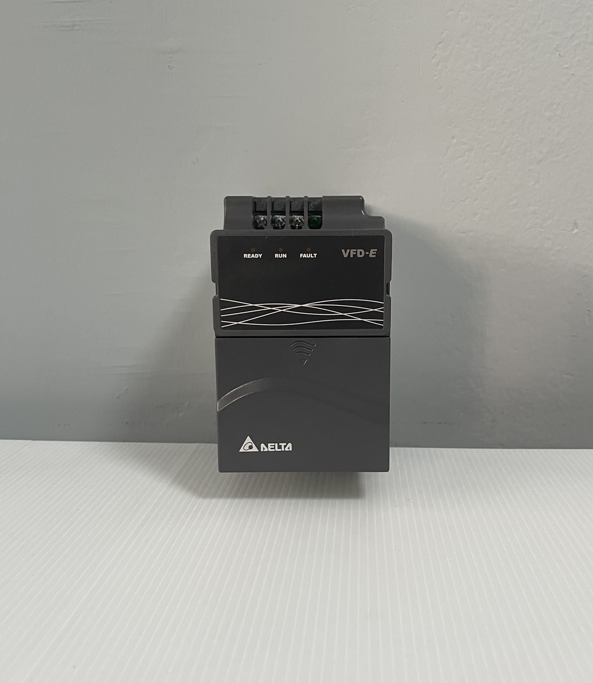 Delta Inverter VFD015E21A 2HP 1.5kW (Input 220V 1-Phase Output 220V 3-Phase )