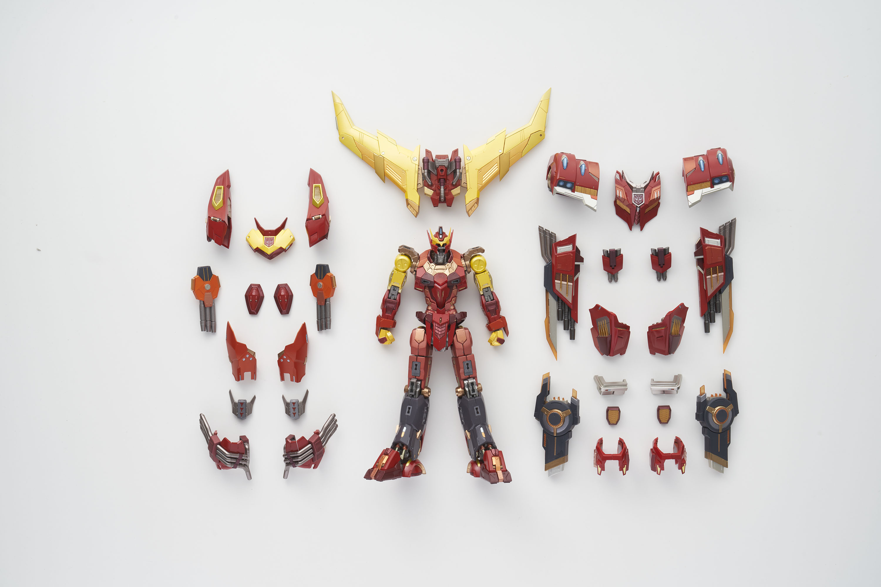 <Preorderถึง 24/5/2022 >เปิดรับPreorder มัดจำ2500 บาท [KURO KARA KURI] Rodimus (IDW ver.)