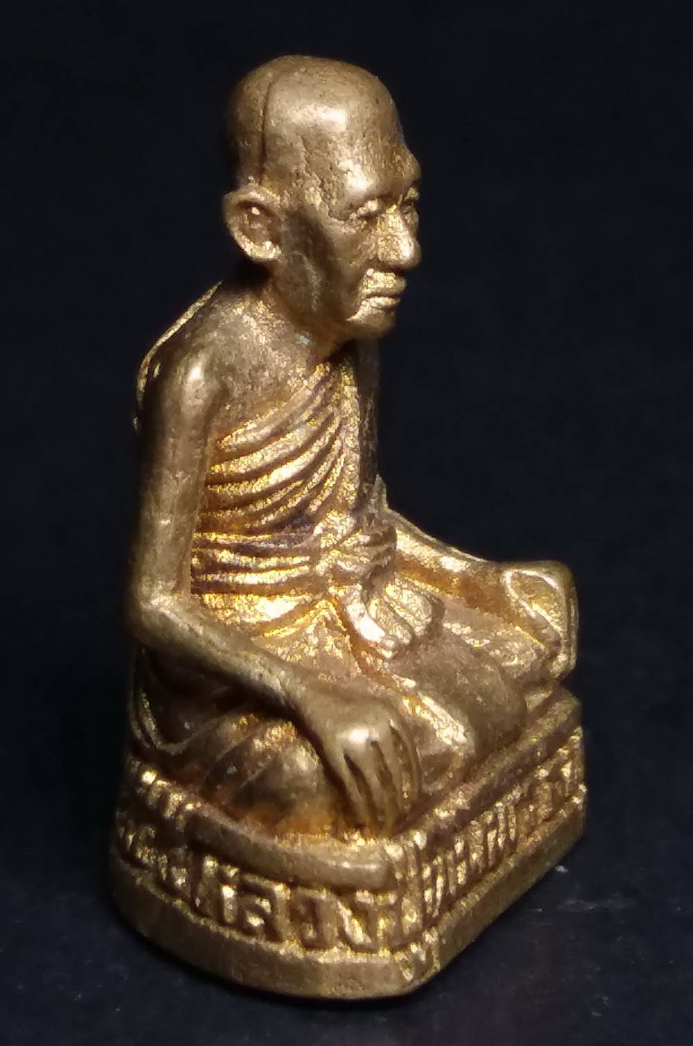 รหัสสินค้า พระกริ่ง พระหล่อ 149 รูปหล่ออุดกริ่งเนื้อทองผสม หลวงปู่พิมพา ธมมวโร ออกวัดอื่นไม่ได้ออกวัดหนองตางู ไม่ทราบปีที่สร้าง