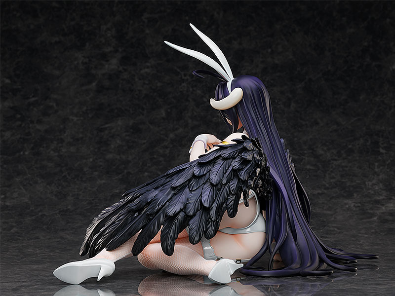 <Preorderถึง 1/3/2022 >เปิดรับPreorder มัดจำ 3000 บาท Albedo: Bunny Ver.