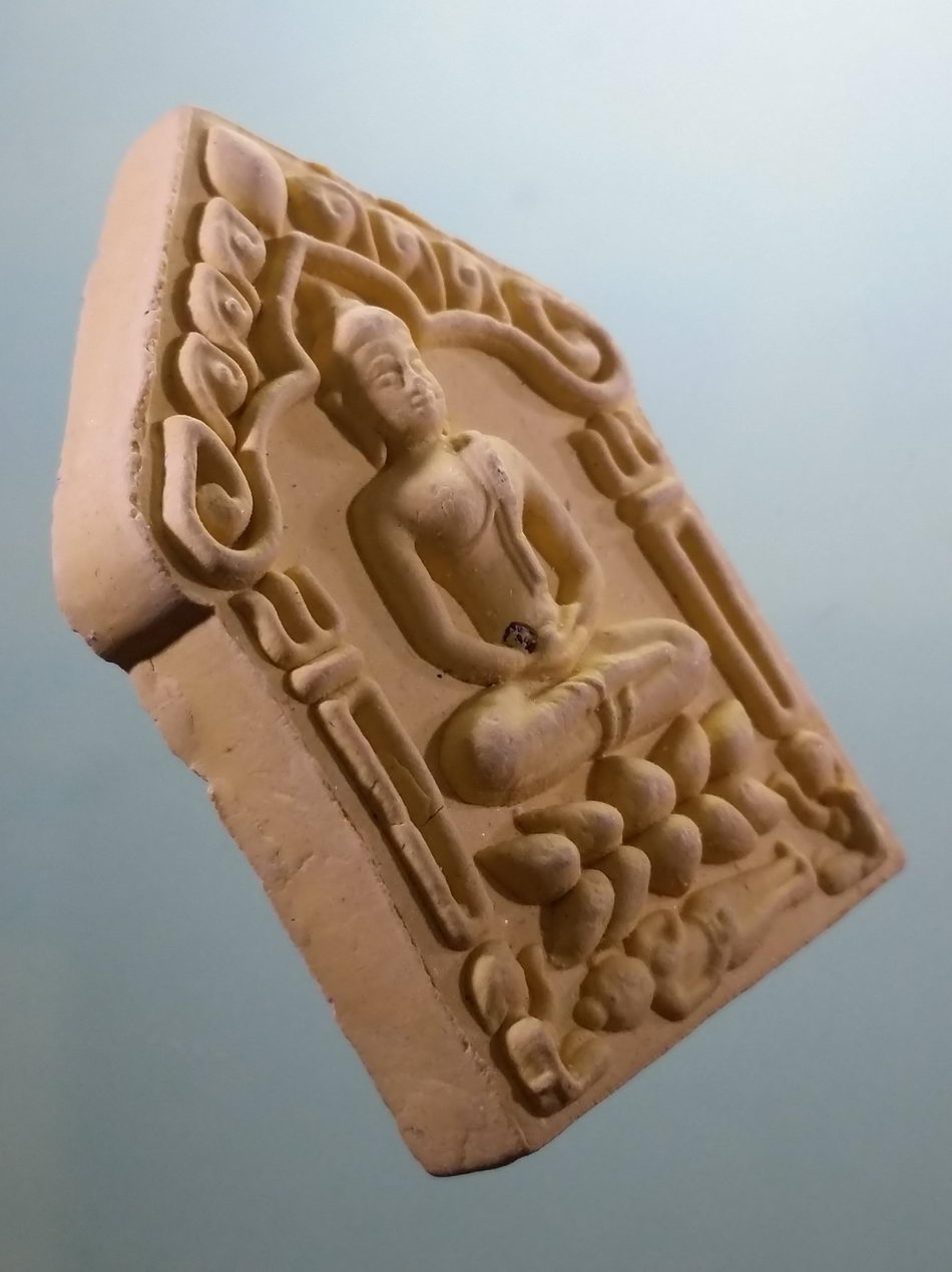 รหัสสินค้า พระมีกล่อง 4029 พระขุนแผนพรายกุมาร วัดถ้ำเขาโบสถ์ ตำบลเขาน้อย อำเภอเขาชะเมา จังหวัดระยอง สร้างปี 2563 ที่ระลึกในงานปิดทอง ผูกพัทธสีมา