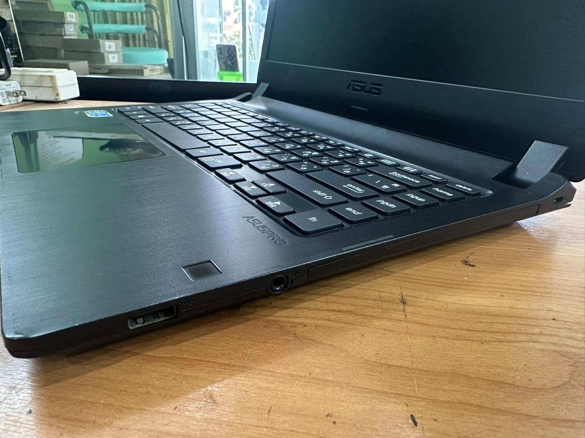 ( SOLD OUT ) Asus P1440FA-FQ2097