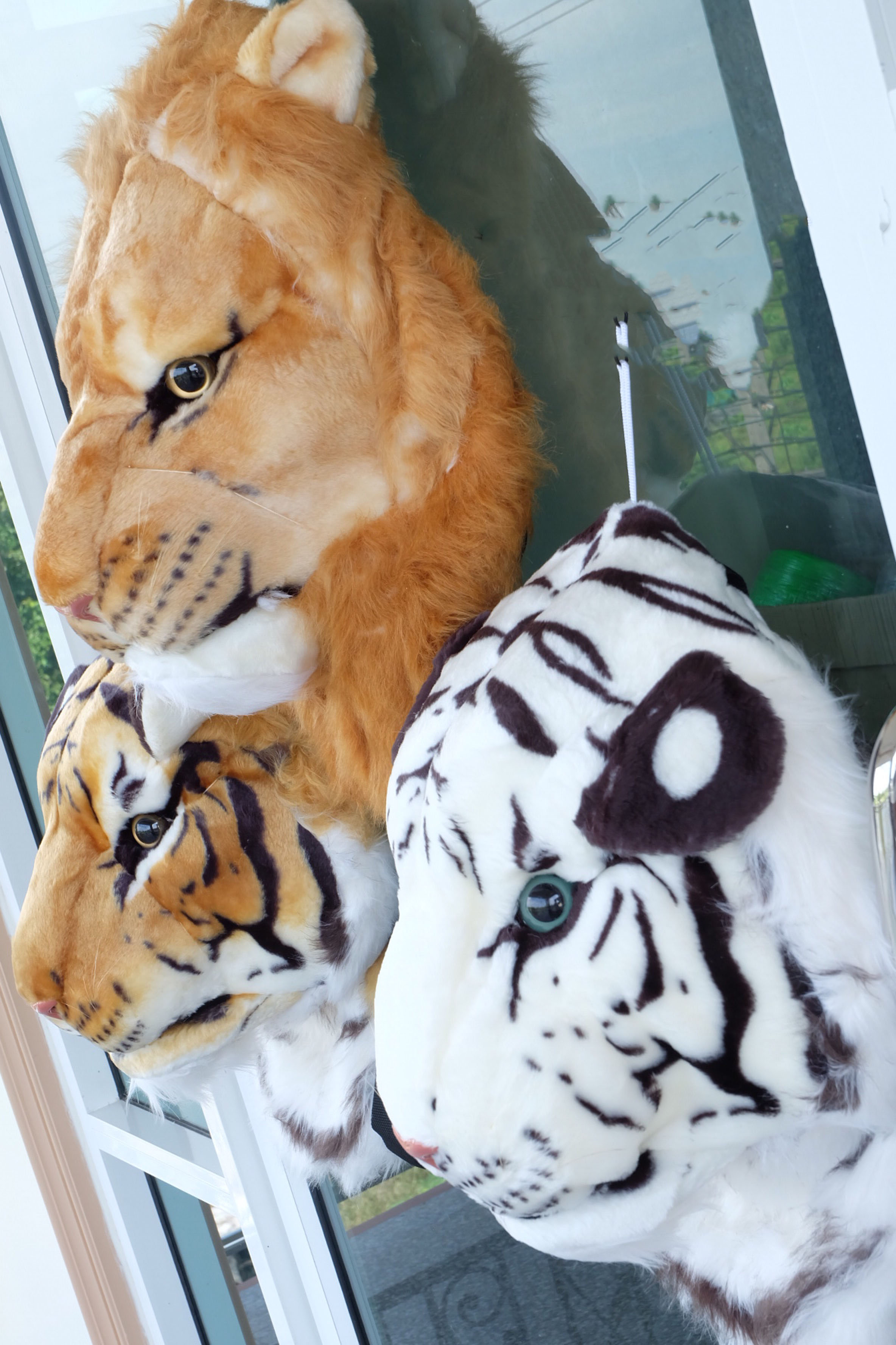 กระเป๋าหัวเสือ หัวสิงโต กระเป๋าสะพายหลัง ใบใหญ่ งานสวย