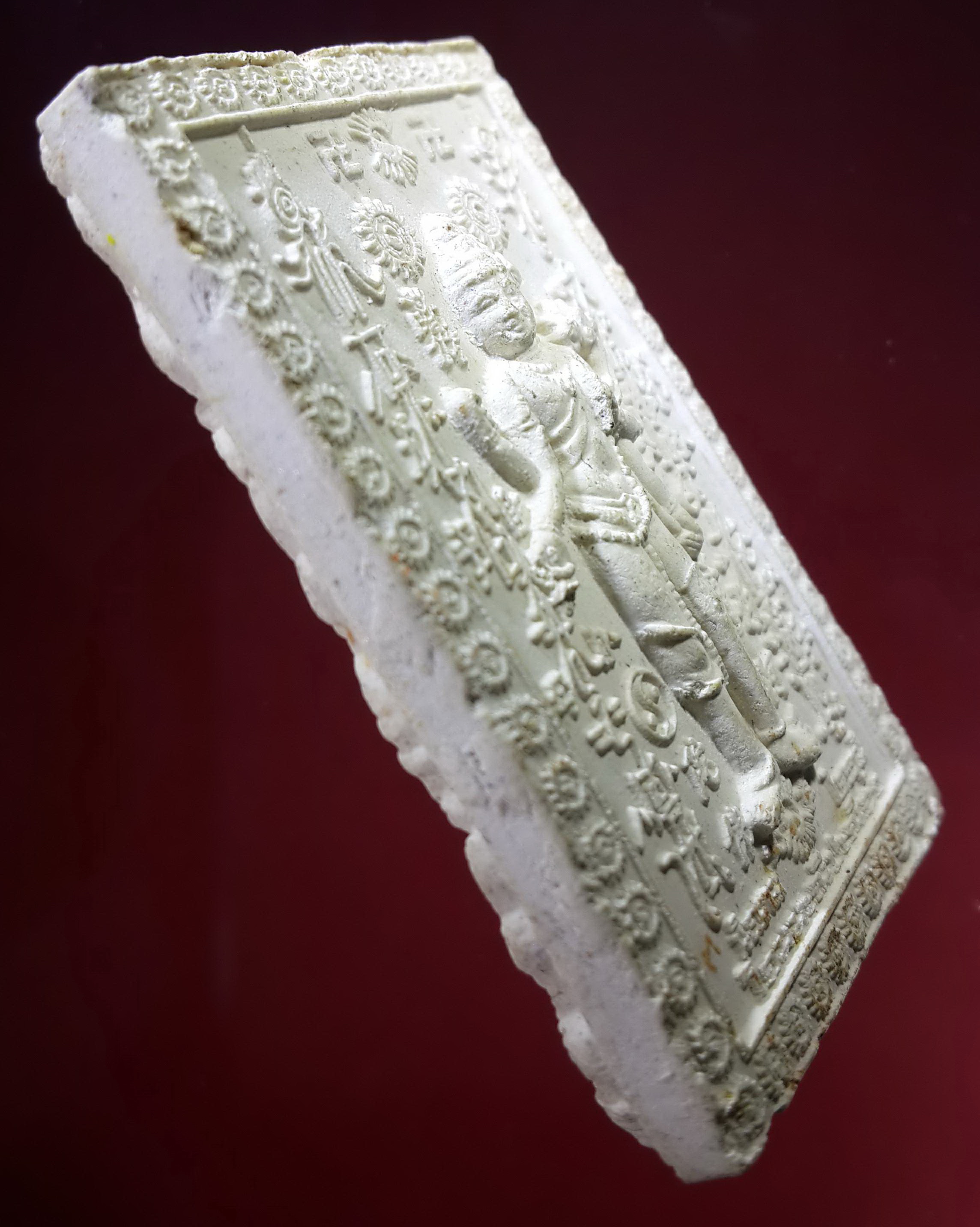 รหัสสินค้า พระเนื้อดิน เนื้อผง เนื้อว่าน 449 เจ้าแม่กวนอิม มหาโพธิสัตว์ สุขาวดีภูมิไตรโลกาโลกนาถ อ.หม่อม ไตรภูมิ เนื้อขาว