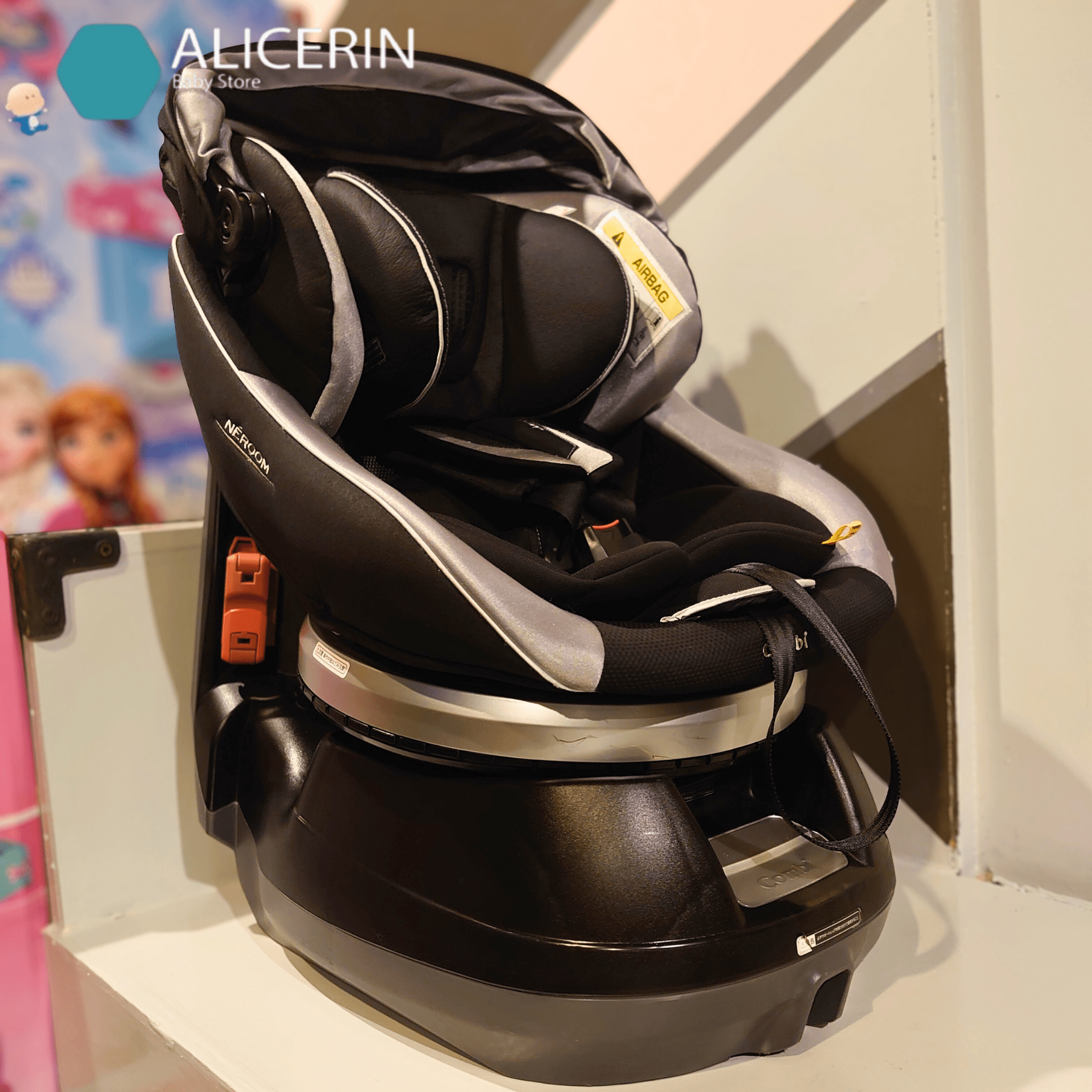 คาร์ซีทมือสอง Combi : Neroom ( Cradling 360 Culmove) คาร์ซีทใช้แล้วผ่านการตรวจสอบตามมาตรฐาน มีประกันร้าน