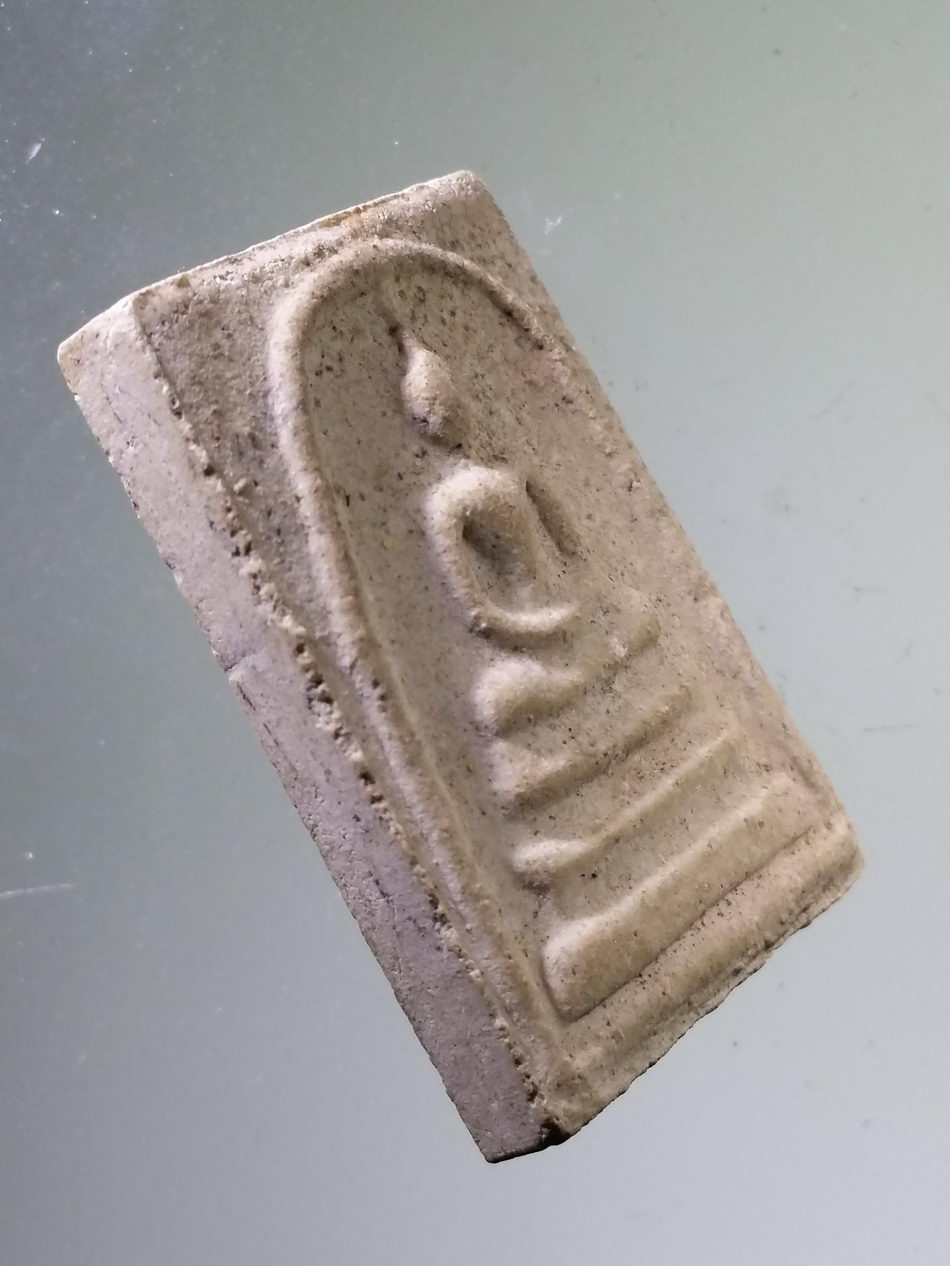 รหัสสินค้า พระสมเด็จ วัดต่างๆ 1072 พระสมเด็จ เนื้อผง หลังตัวอักษร ทรงพระเจริญ