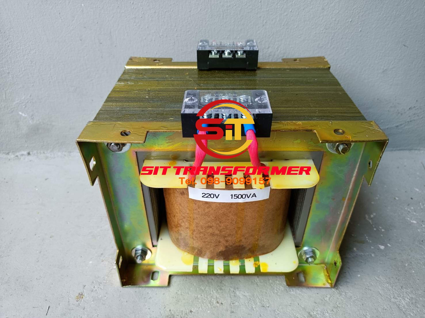 หม้อแปลงไฟฟ้า 380V / 220V 1500VA