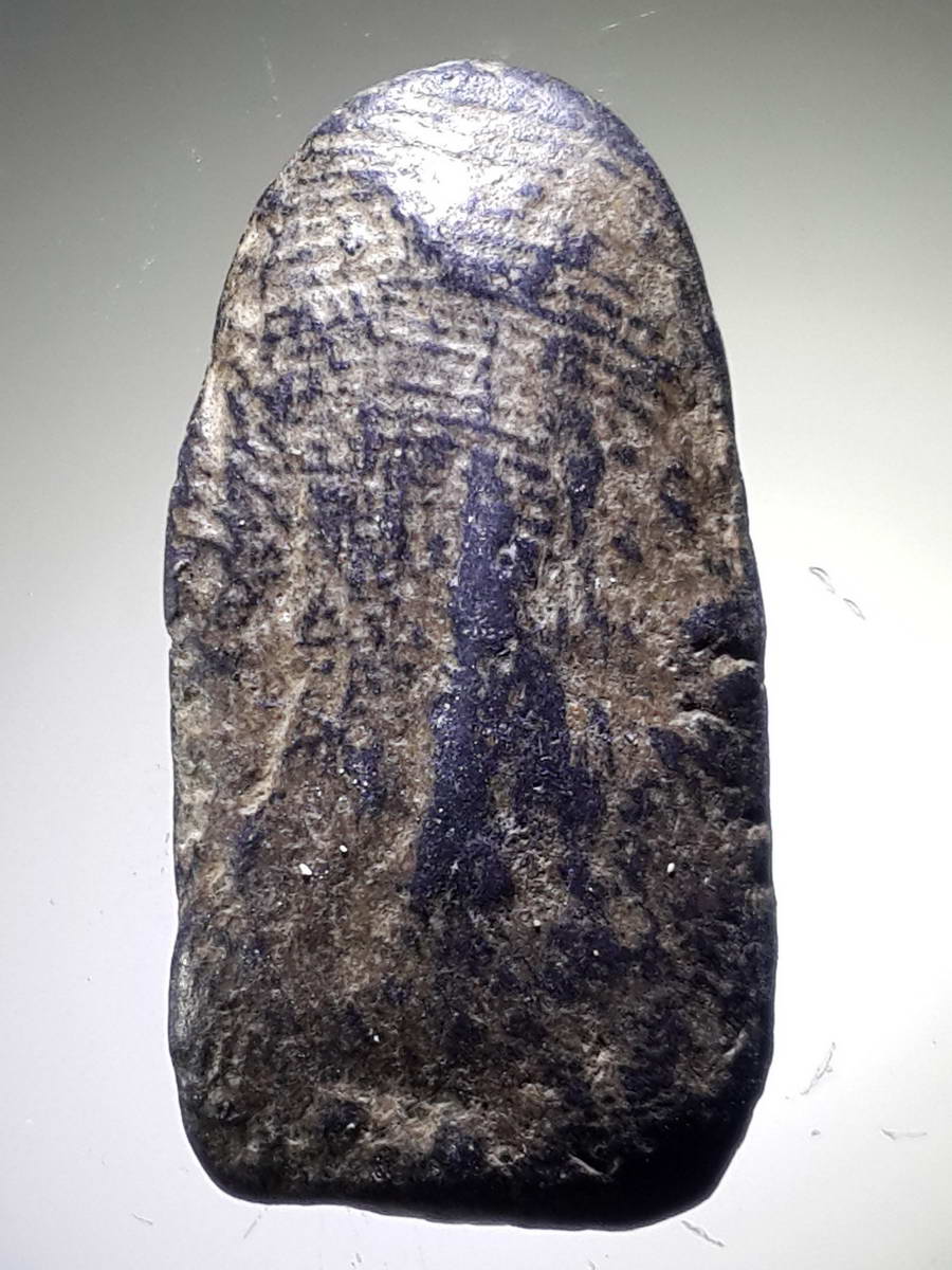 รหัสสินค้า พระกรุ 058 พระรอด เนื้อดินเผา กรุวังมะสะ จังหวัดพิษณุโลก เนื้อดำหายาก ครับ พระรายการนี้ให้เช่าบูชาแล้ว