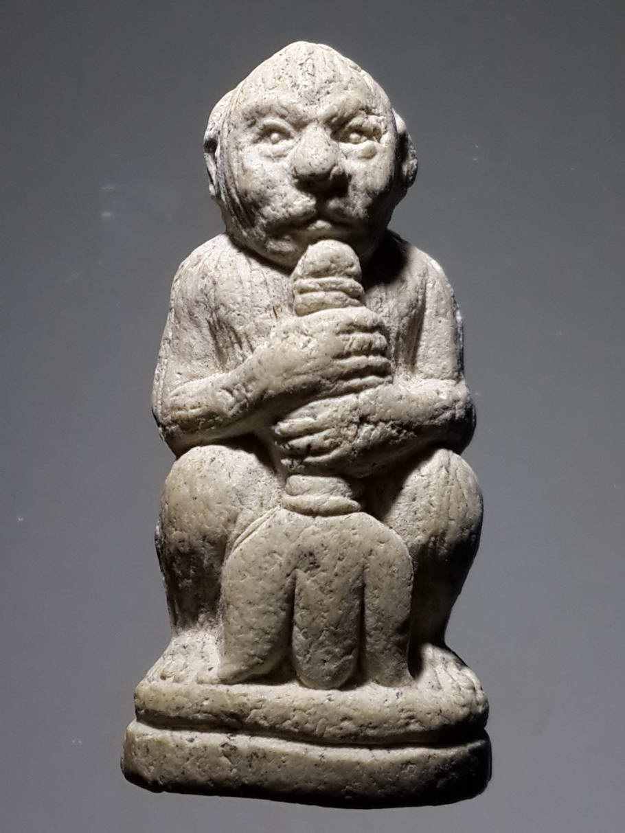 รหัสสินค้า พระไม่ทราบที่ 397 พญาลิง เนื้อผง ลอยองค์ ไม่ทราบที่