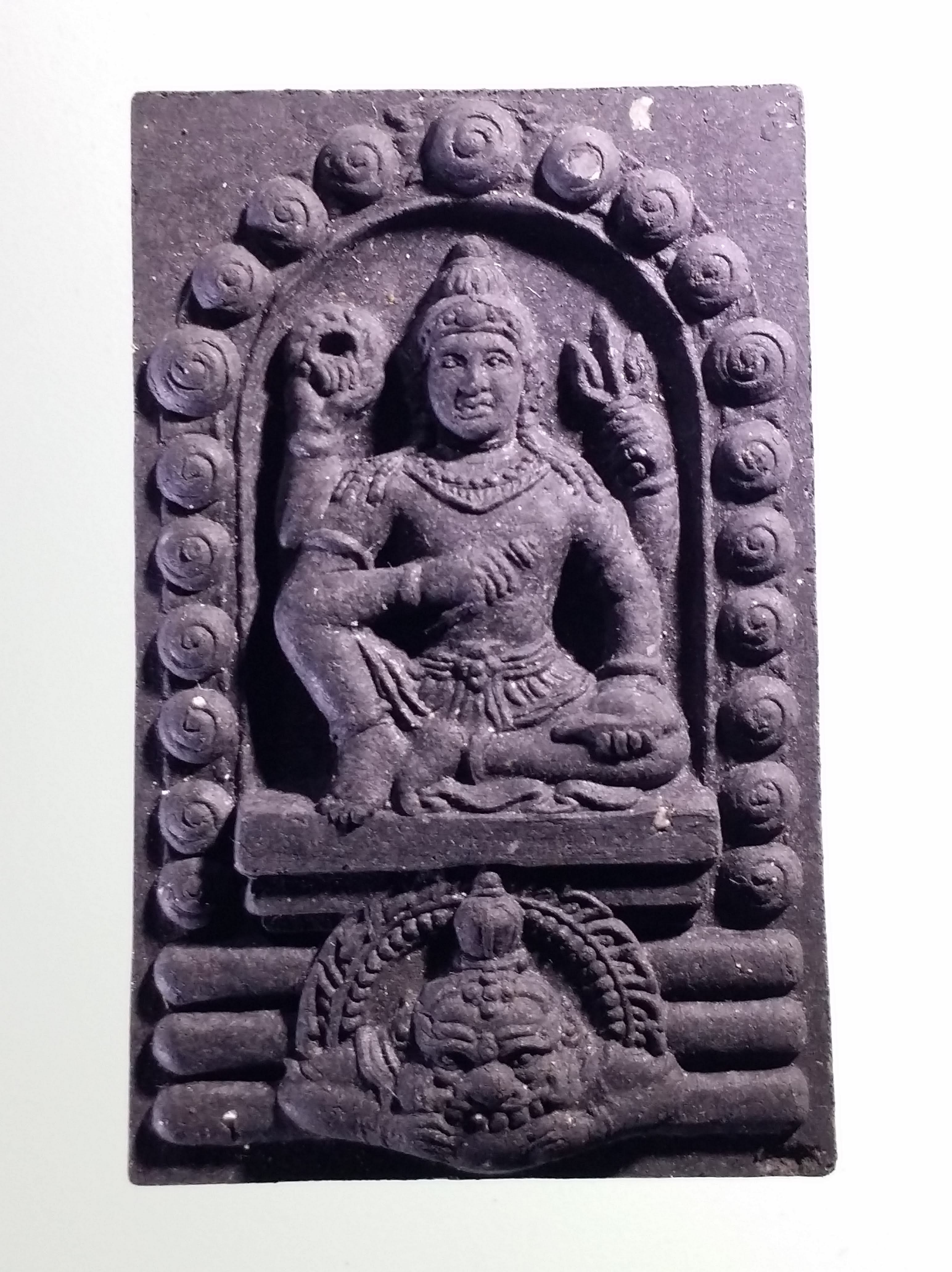 รหัสสินค้า จตุคามรามเทพ 494 พระเทวราชโพธิสัตว์จตุคามรามเทพ หลังพระแม่ธรณีบีบมวยผม รุ่น สิริมงคล ปี 49