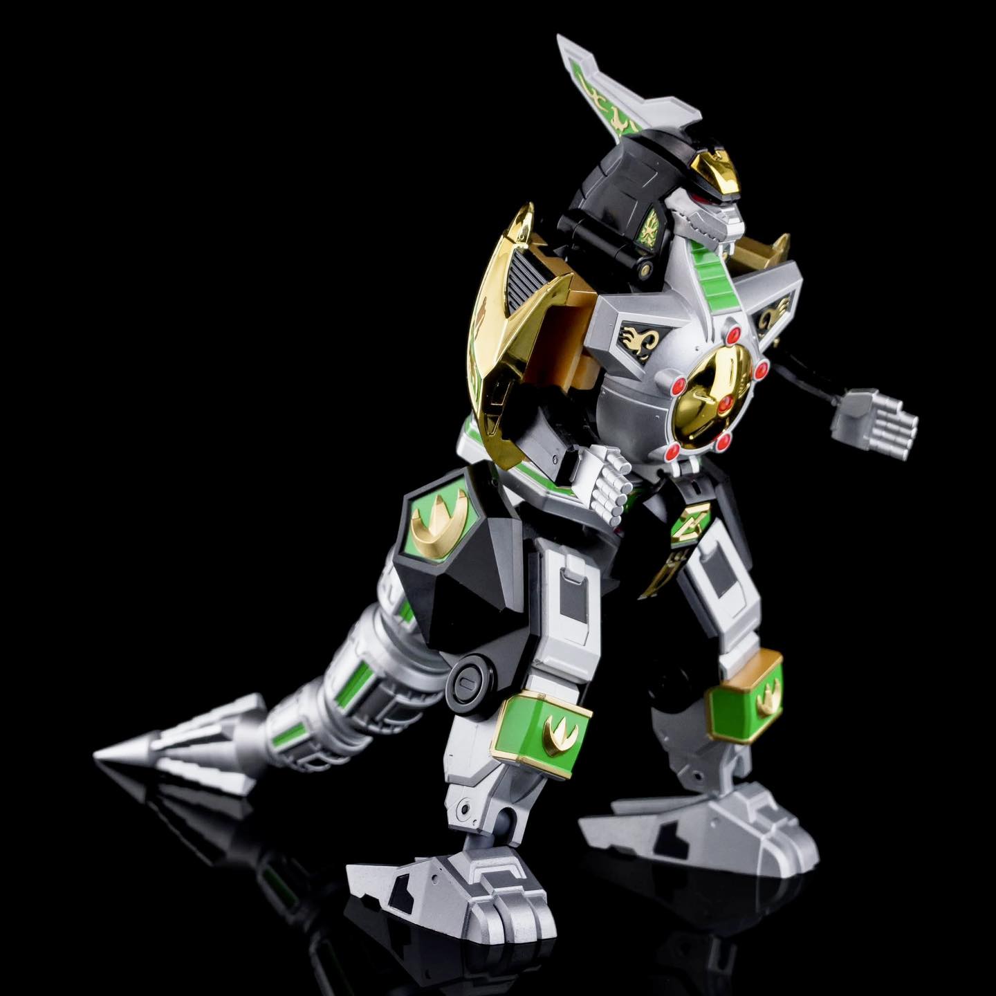 <preorder ปิดรับวันที่ 3/5/2025> เปิดรับPreorder มัดจำ 100 บาท โมจีน (Lucky Cat) Dragonzord (Dragon Seasar) Action Figure DieCast