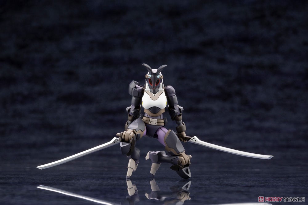 เปิดรับPreorder มัดจำ 200 บาท Governor LAT Black Rabbit (Plastic model)