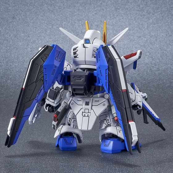 <Preorderสิ้นสุดเมือเวป jp ปิดรับออร์เดอร์ตรับ >เปิดรับPreorder มัดจำ 200 บาท limited SDEX Gundam Base Limited Freedom Gundam Ver. GCP โมเดลประกอบ