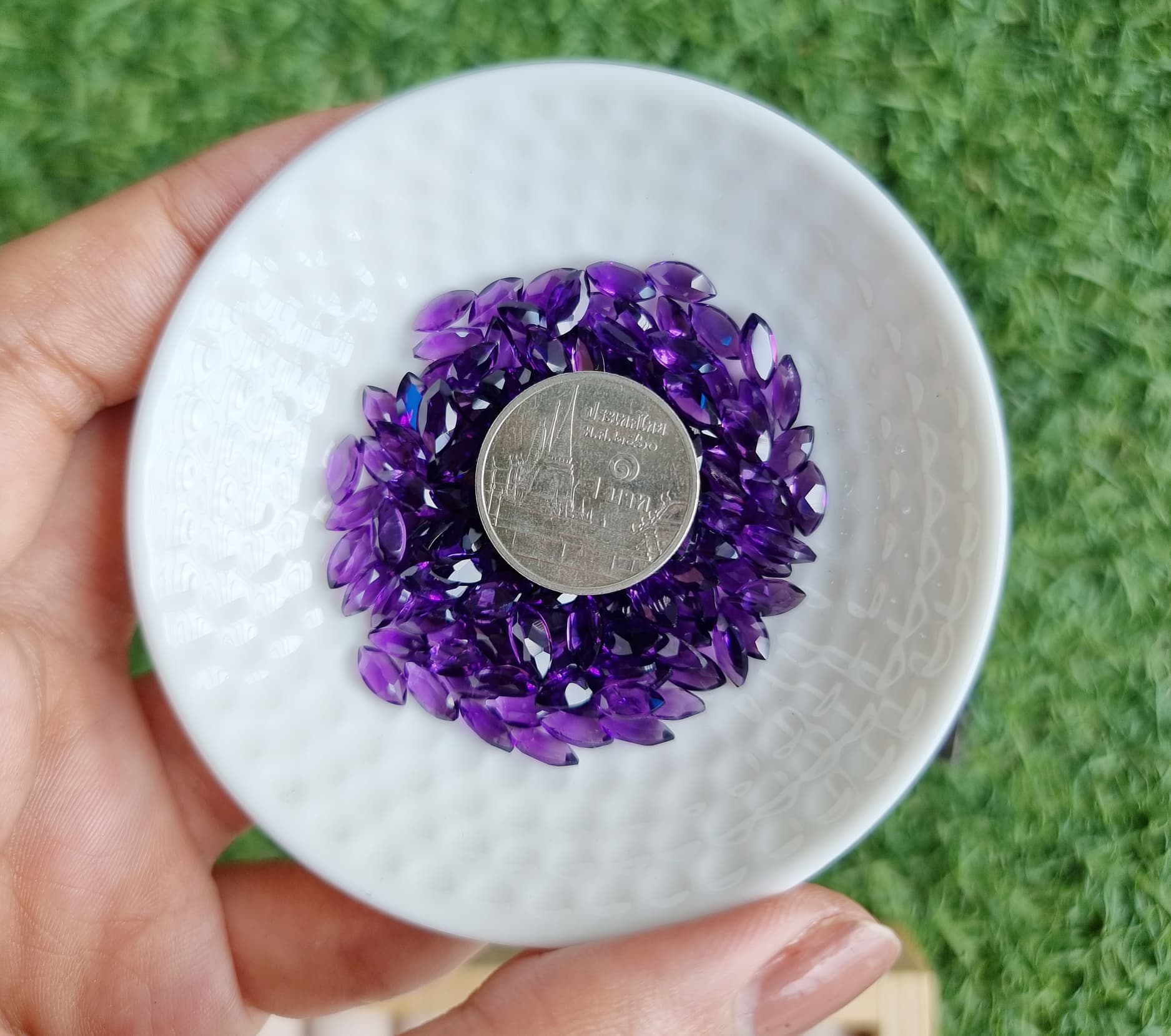 อเมทิสมาคี 7x3.5mm. 5 กะรัต