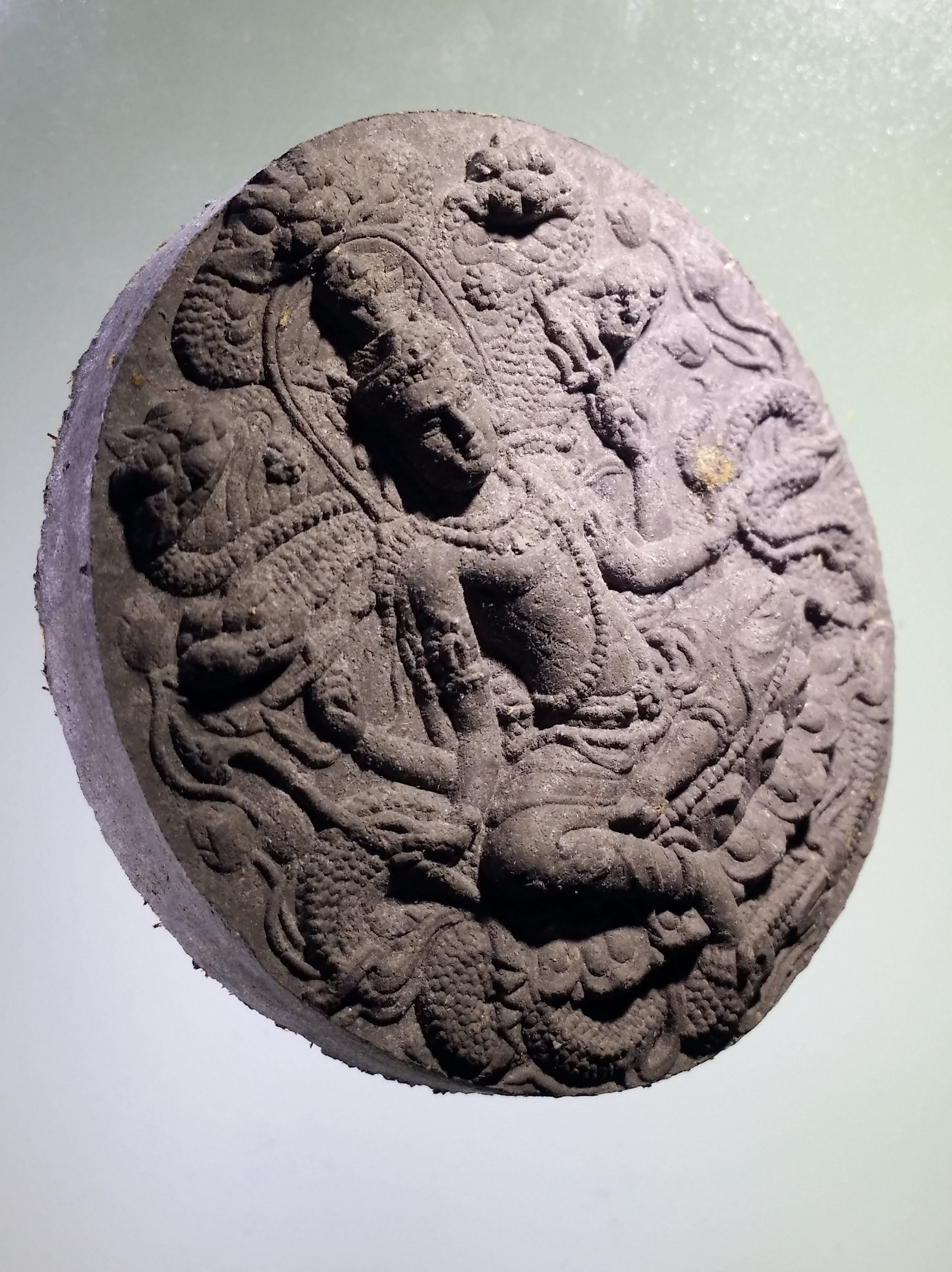 รหัสสินค้า จตุคามรามเทพ 429 จตุคามรามเทพ รุ่นมหาปาฏิหาริย์มั่งมีทรัพย์ เนื้อว่านกากยายักษ์ ขนาด 5.6 cm จตุคามรามเทพ รุ่น มหาปาฎิหารย์มั่งมีทรัพย์ ปีพ.ศ. 2550