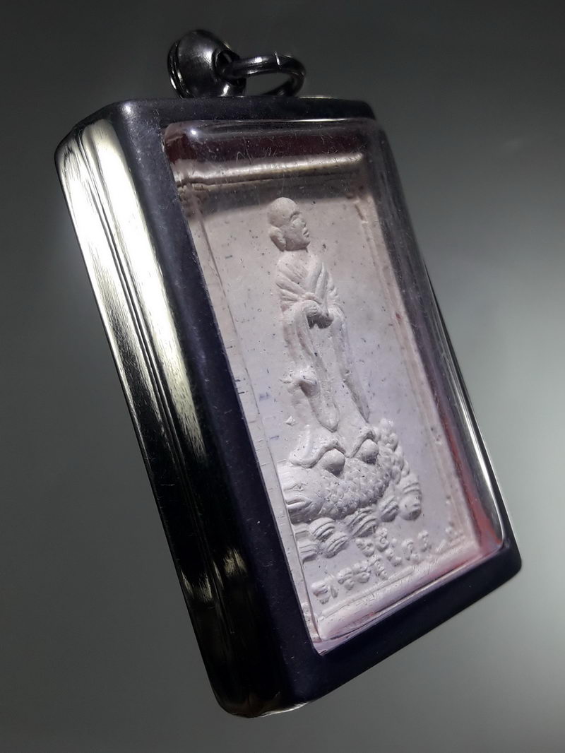 รหัสสินค้า พระเนื้อดิน ผง ว่าน 10539 พระอุปคุต เนื้อผง ฝังแร่รัตนชาติ วัดท่าปุย อำเภอสามเงา จังหวัดตาก