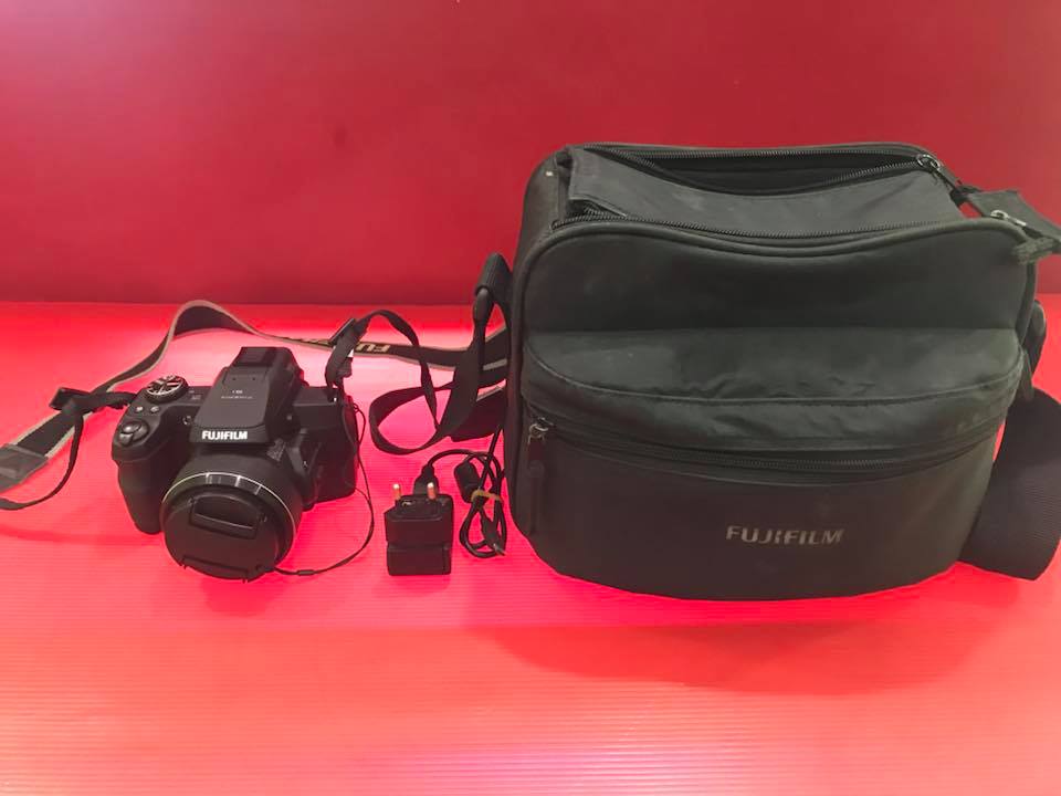 ( SOLD OUT ) Fuji Finepix S1