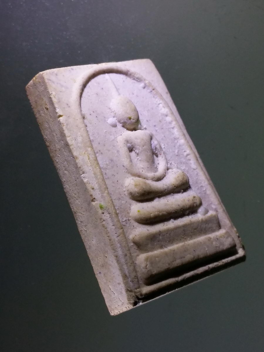 Antig Pim 126 พระสมเด็จ เนื้อผง ฝังตะกรุด หลังรูปเหมือน หลวงพ่อทบ วัดพระพุทธบาทชนแดน จังหวัดเพชรบูรณ์