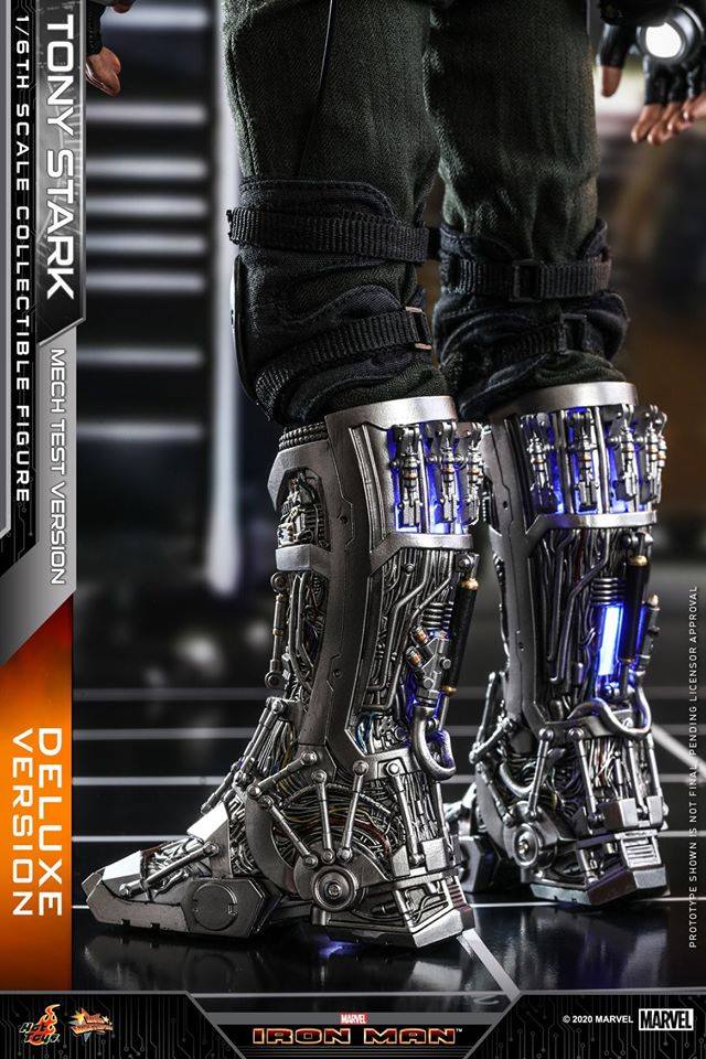 เปิดรับPreorder มัดจำ 4925 บาท Hot Toys: MMS582 1/6 Tony Stark: Iron Man (Mech Test Version) 1/6 Scale (Delxue)