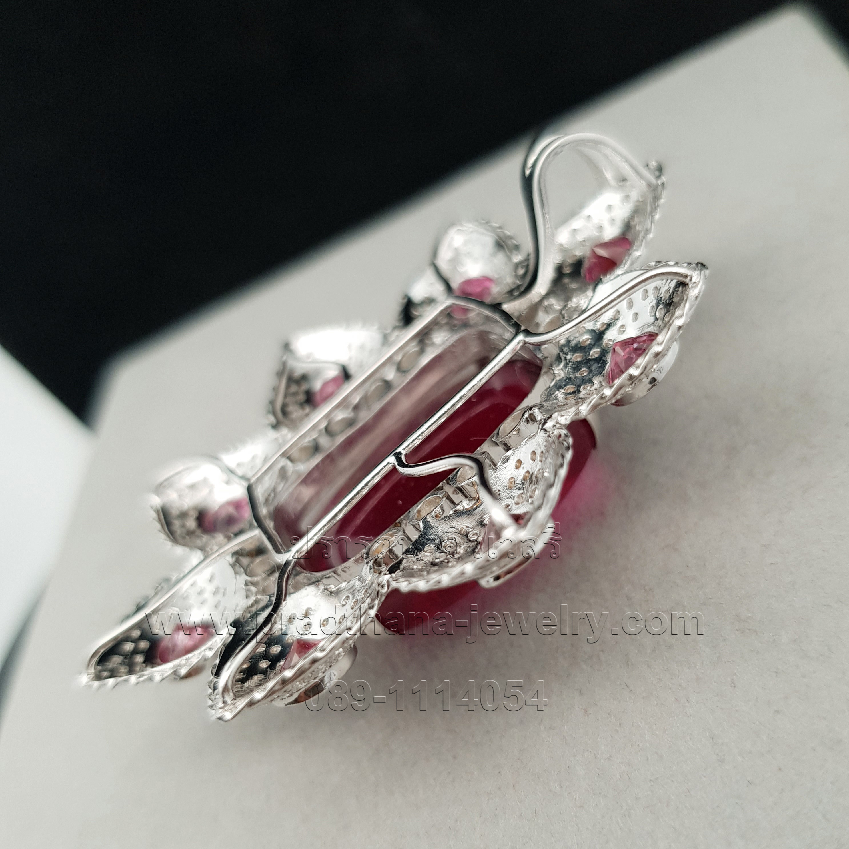 จี้รูเบลไลท์ประดับเพชร