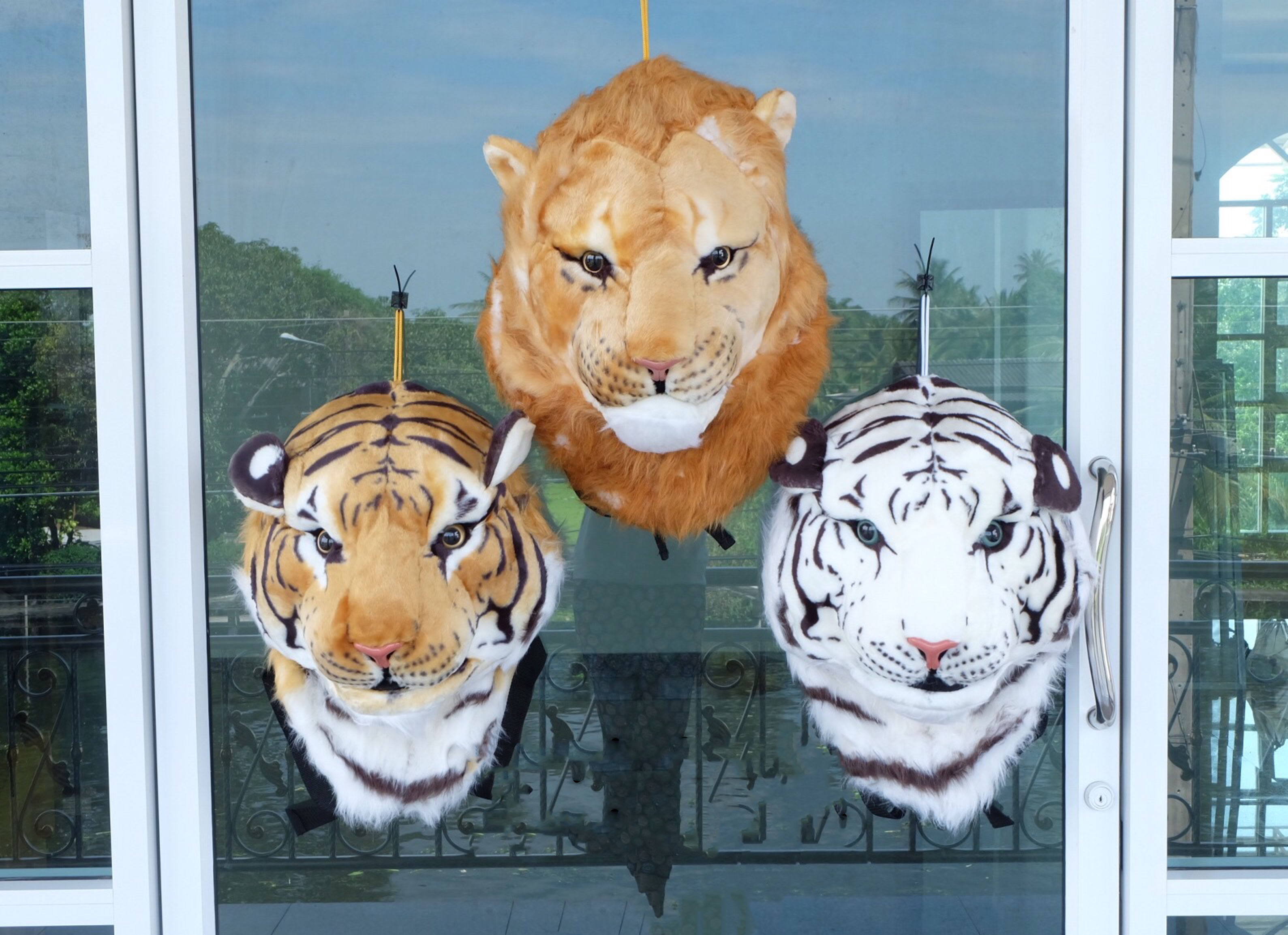 กระเป๋าหัวเสือ หัวสิงโต กระเป๋าสะพายหลัง ใบใหญ่ งานสวย