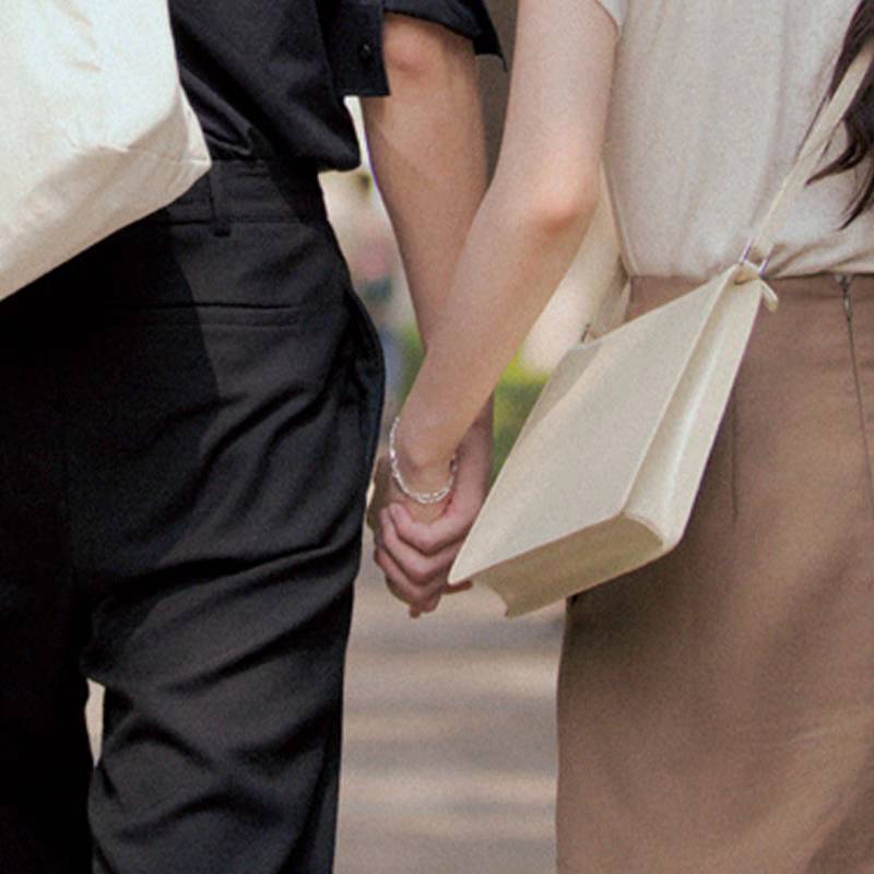สร้อยข้อมือลูกจิ้งจอก ของซางจื้อ Hidden Love แอบรักให้เธอรู้