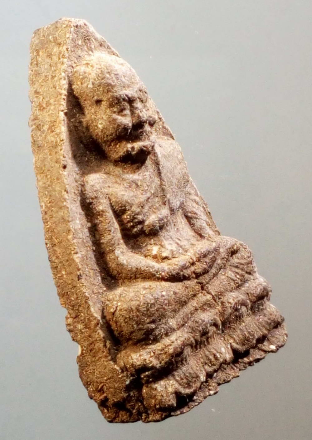 รหัสสินค้า หลวงปู่ทวด วัดต่างๆ 197 หลวงปู่ทวด เนื้อว่านสีน้ำตาล รุ่น นะ ระนอง พระรายการนี้ให้เช่าบูชาแล้ว