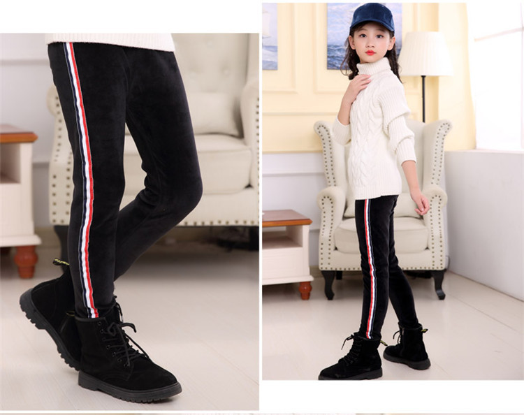 P30571 พร้อมส่งเลกกิ้งเด็กสีดำ แต่งแถบ