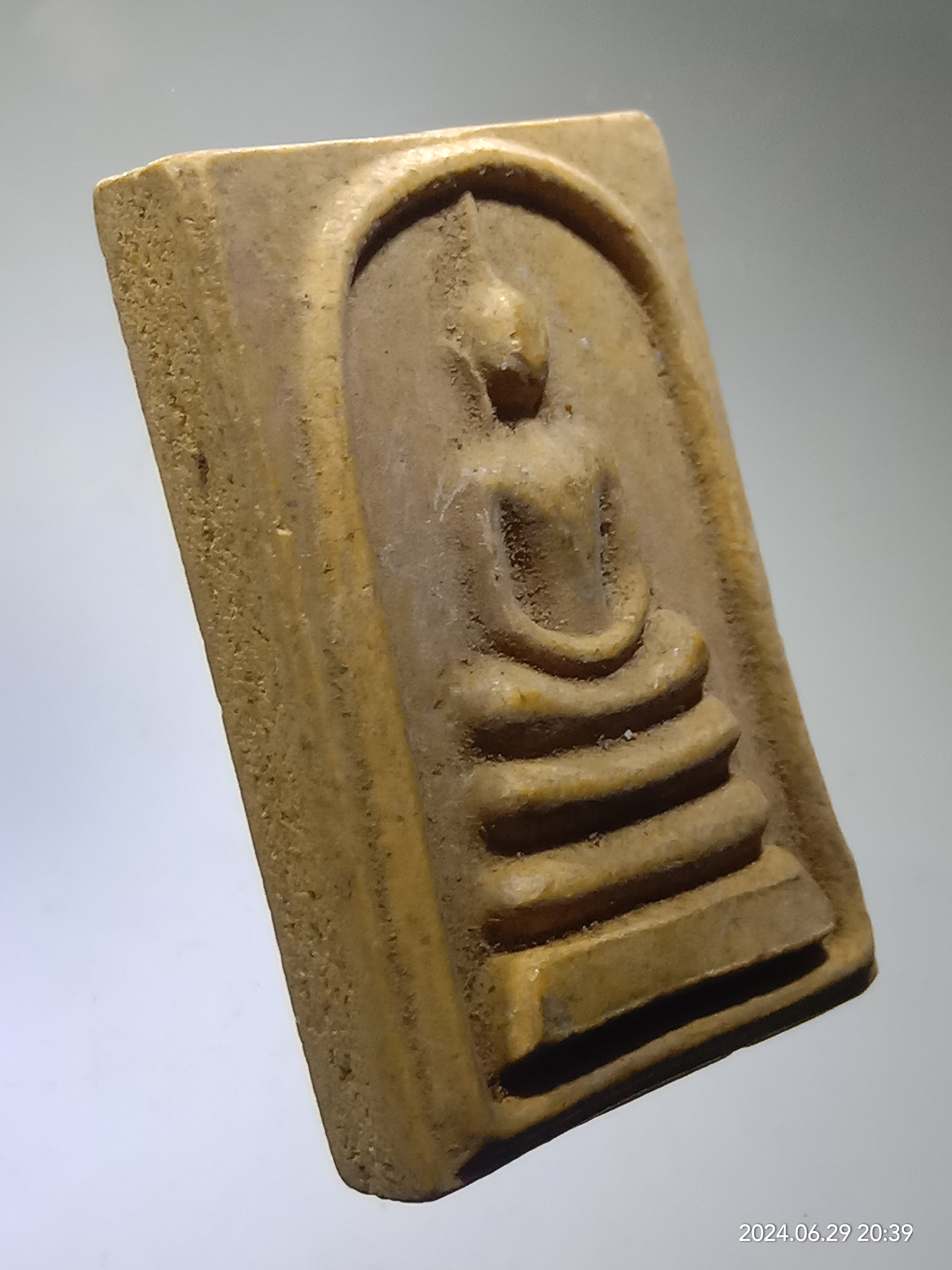 รหัสสินค้า พระสมเด็จ วัดต่างๆ 034 พระสมเด็จเนื้อผง หลวงพ่อผล วัดท่ากรวด ปลุกเสกพิธีเสาร์ 5 สร้างปี 2536