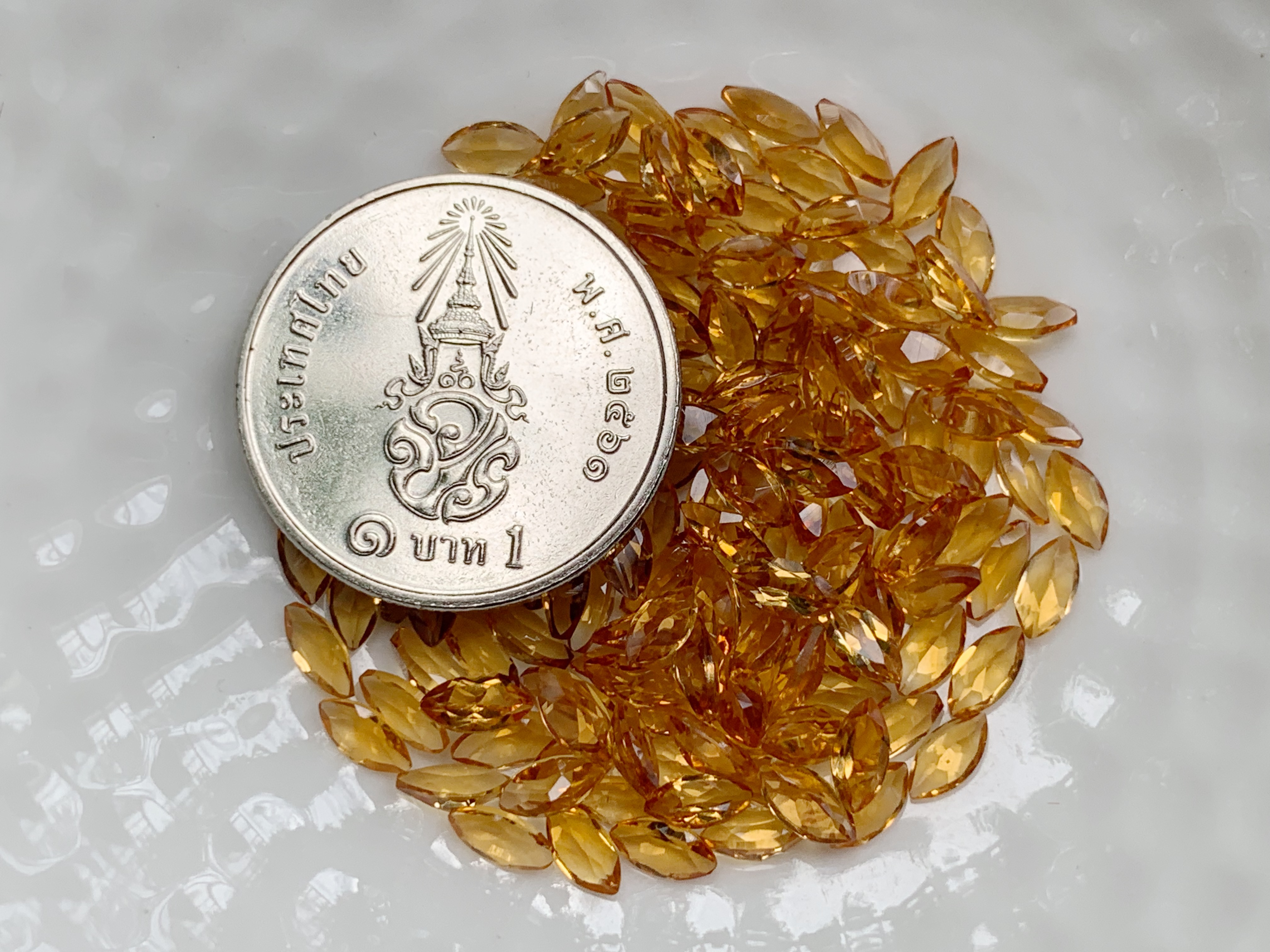 ซิทรินมาคี 2.5x5 มม. 5 กะรัต