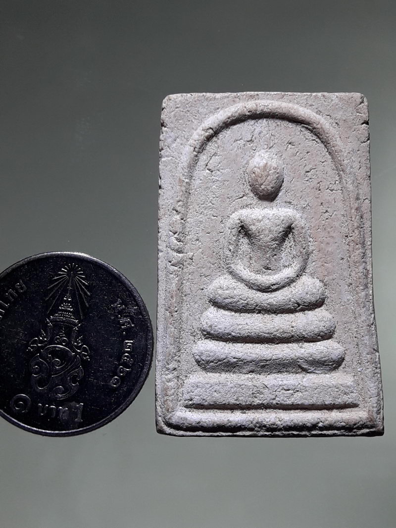 รหัสสินค้า พระสมเด็จ วัดต่างๆ 1327 พระสมเด็จเนื้อผง หลังยันต์ คาถา หัวใจพระพุทธเจ้า อิ กะ วิ ติ