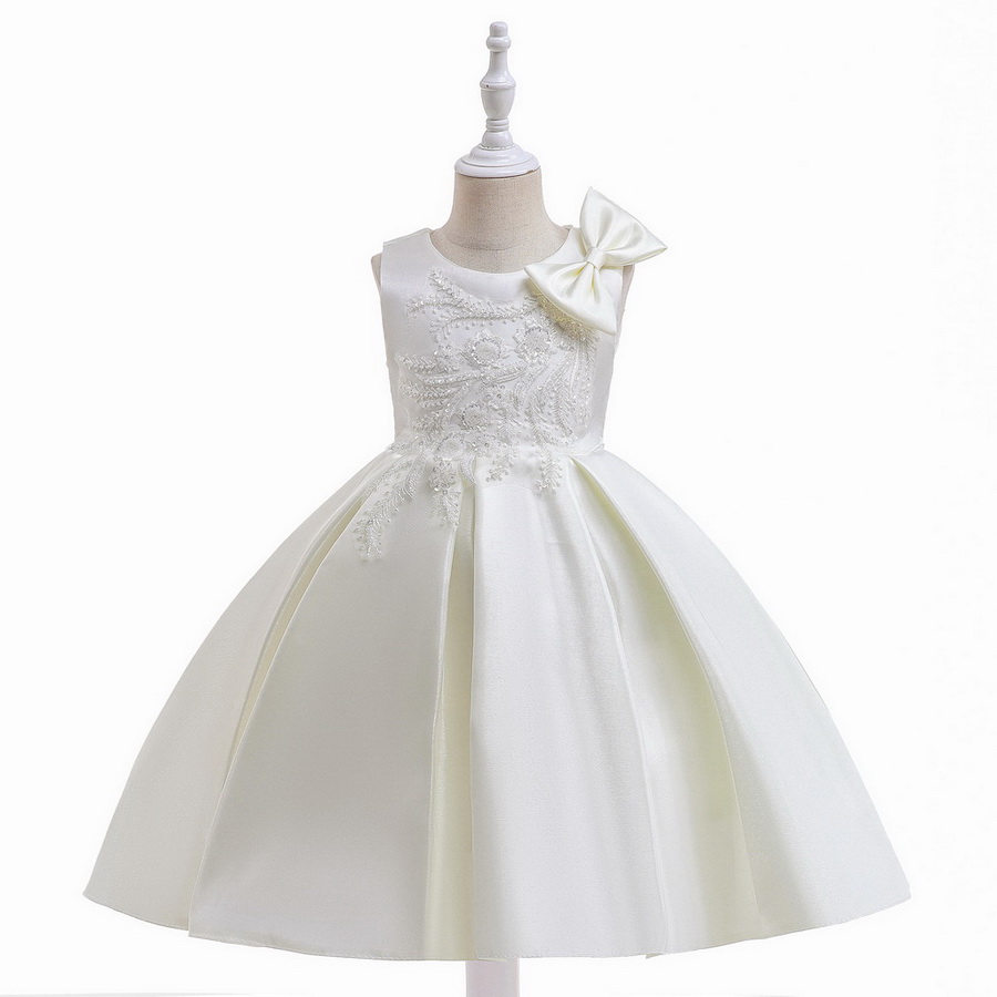 Gd3933- พร้อมส่งจากไทย ชุดออกงานเด็กหญิงสีขาว แต่งโบว์สวยหรู ปักแต่งลูกไม้สวย ชุดราตรีเด็กทรงสั้นเนื้อผ้าเงาสวยดุจไหม ชุดออกงานการแสดง