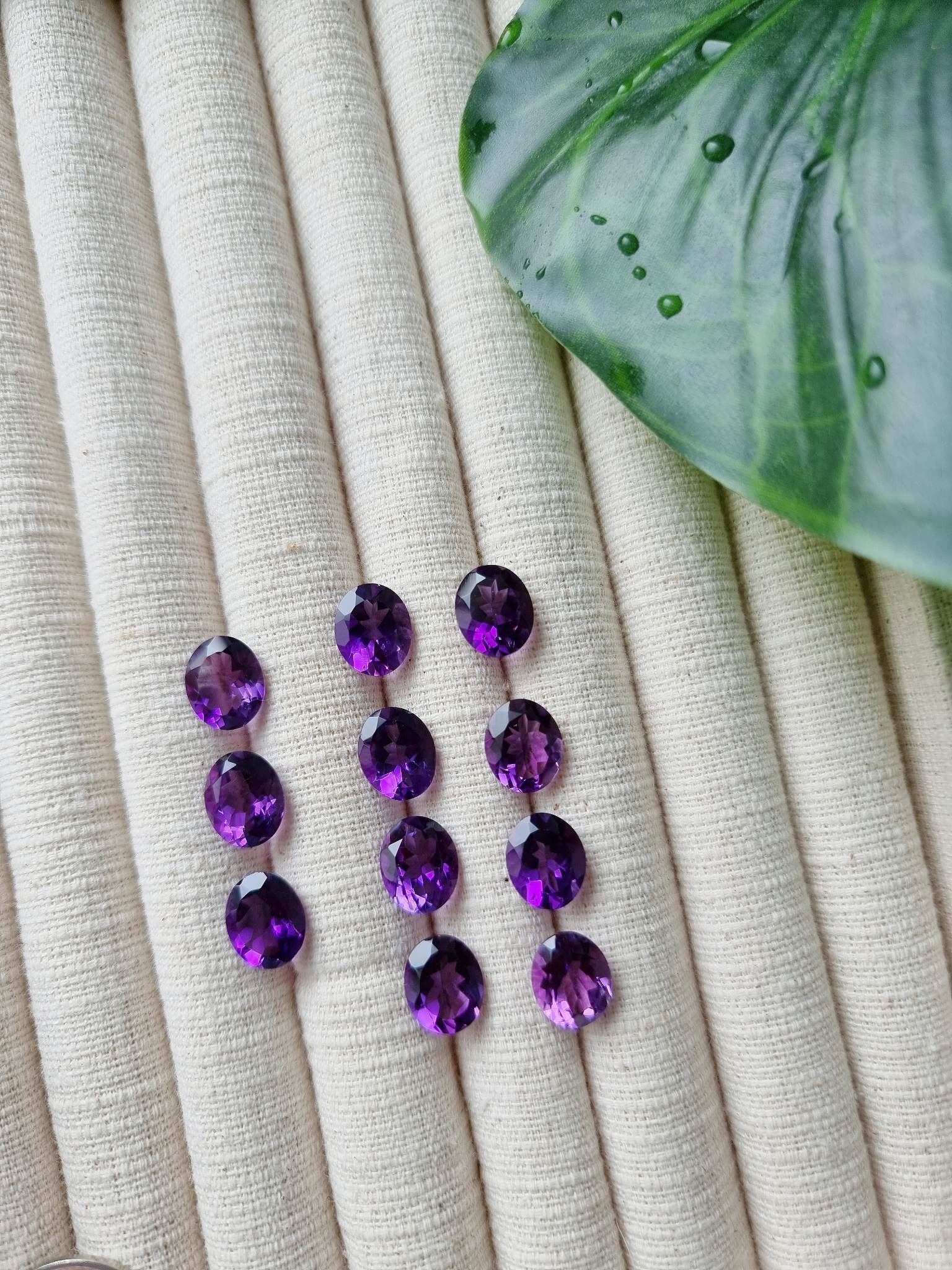 อเมทิสไข่ 10x8 mm. 1 เม็ด