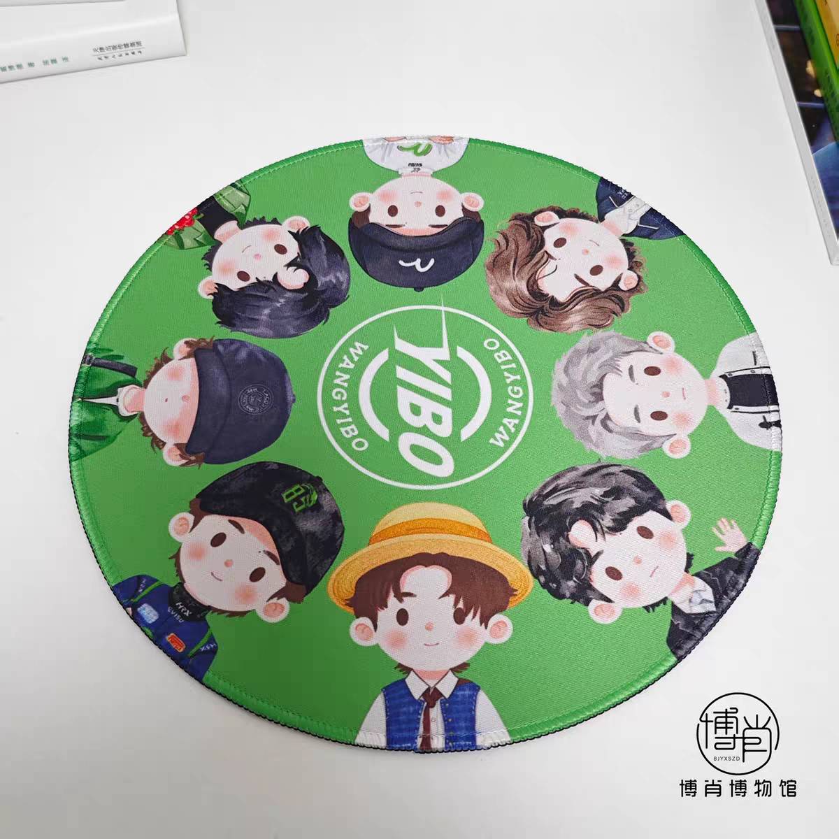 แผ่นรองเม้าส์ หวังอี้ป๋อ WangYibo