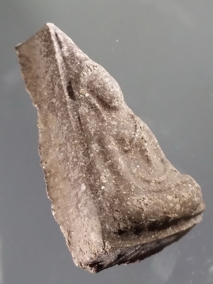 รหัสสินค้า พระมีกล่อง 492 พระนางพญาเนื้อดินเผา เนื่องในงานสร้างลานปฏิบัติธรรม สำนักสงฆ์ โภณโปร่งแดงน้ำเค็ม หมู่ 3 บ้านน้ำหัก ตำบลบ้านยาง อำเภอวัดโบสถ์ จังหวัดพิษณุโลก