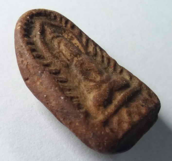 รหัสสินค้า กำแพงเพชร 003 พระซุ้มกอเนื้อดินเผา หลวงพ่อสว่าง วัดท่าพุทรา จังหวัดกำแพงเพชร เนื้อแดง