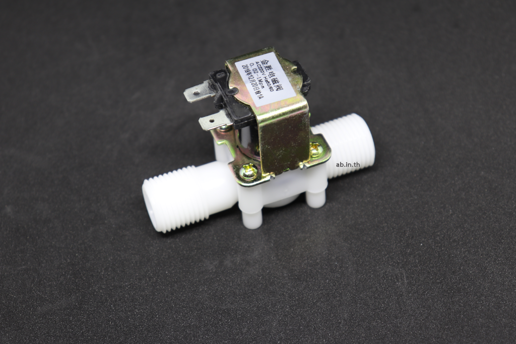 Solenoid Valve โซลินอยด์วาล์ว ไฟฟ้า พลาสติก 4หุน 220AC