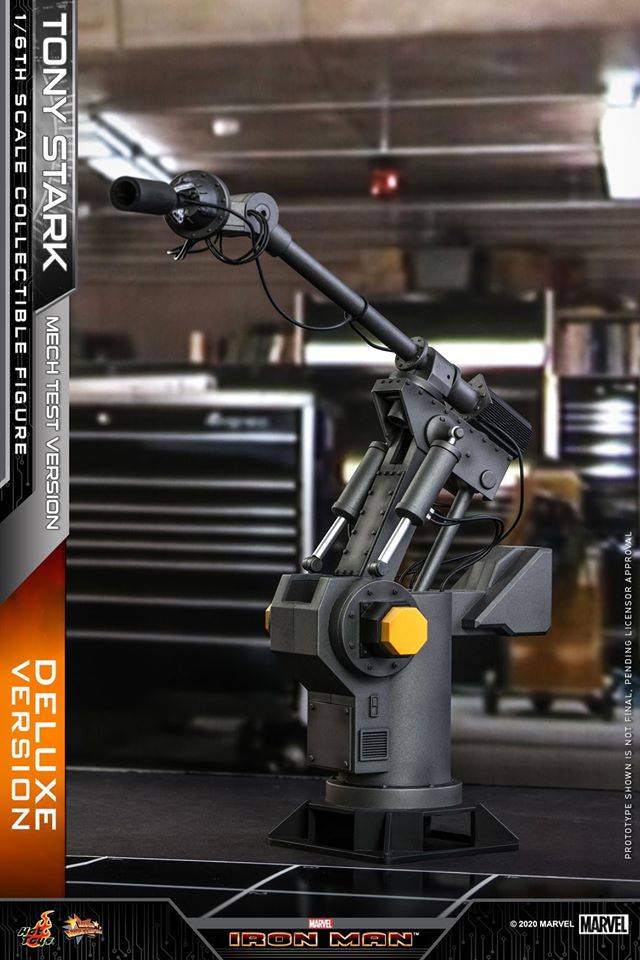 เปิดรับPreorder มัดจำ 4925 บาท Hot Toys: MMS582 1/6 Tony Stark: Iron Man (Mech Test Version) 1/6 Scale (Delxue)